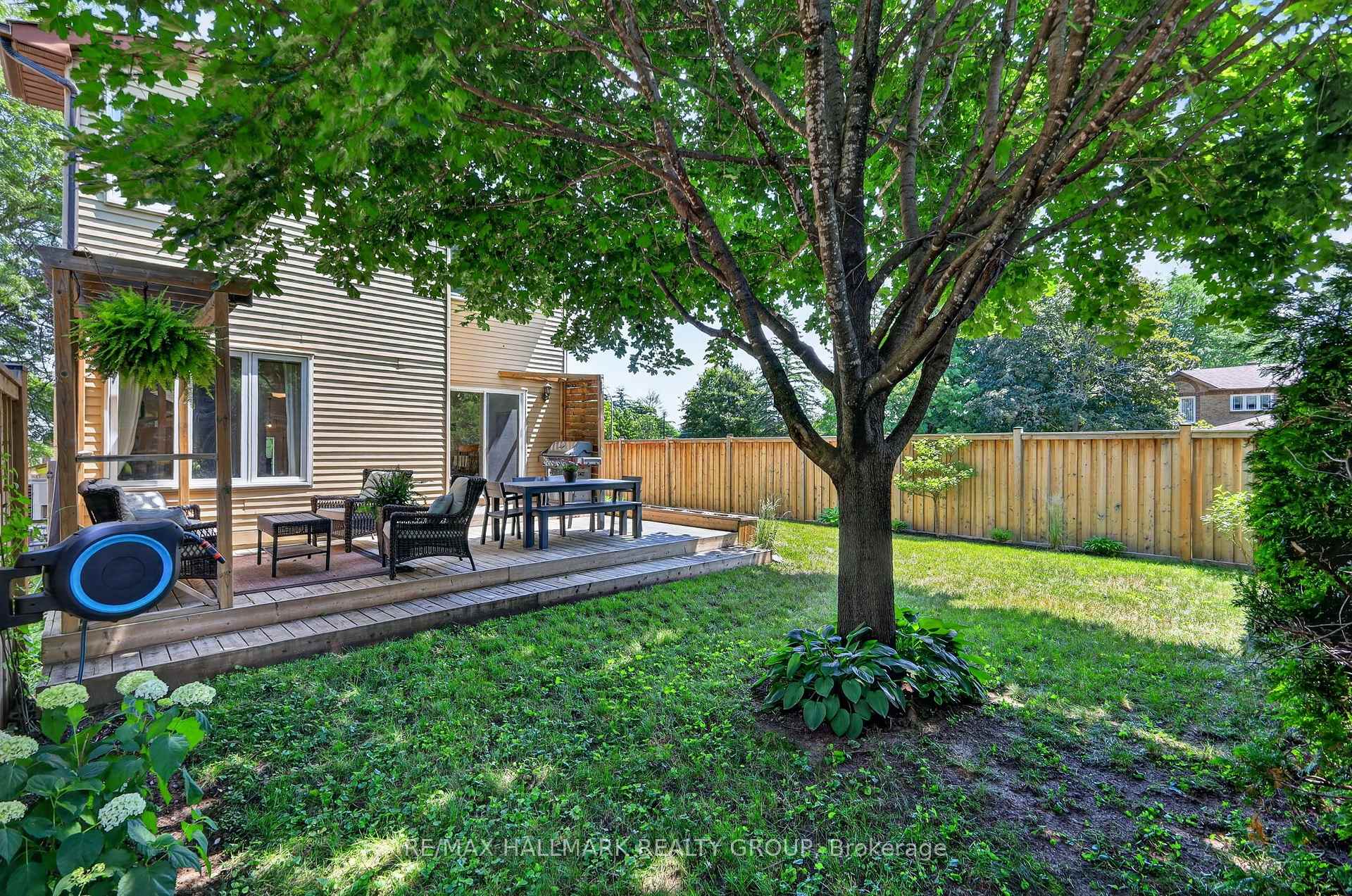 Photo 45 of 6106 Meadowhill Crescent, Ottawa, Chapel Hill — HOMEH