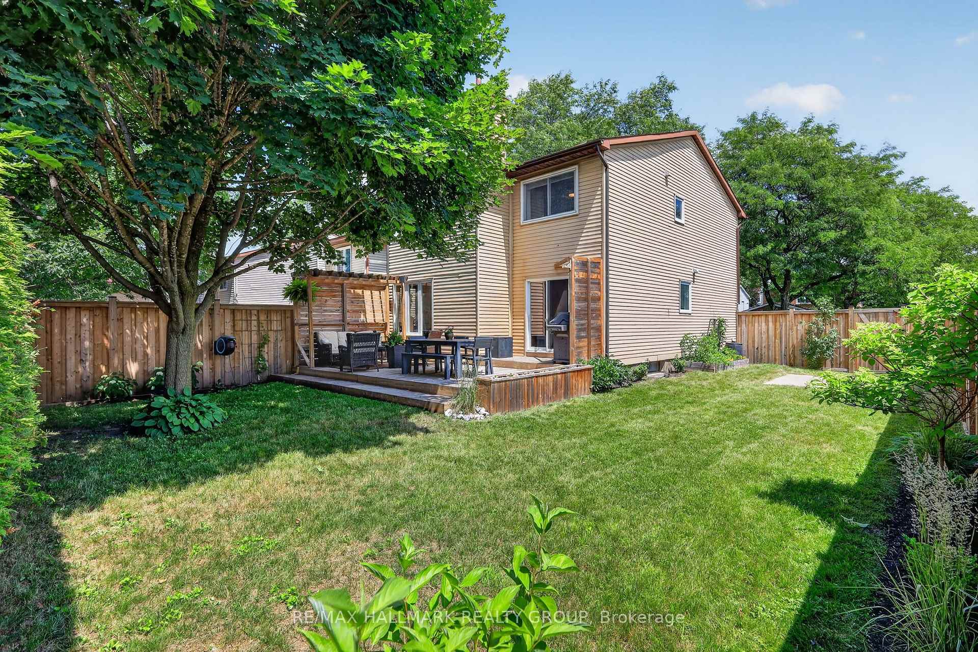 Photo 46 of 6106 Meadowhill Crescent, Ottawa, Chapel Hill — HOMEH