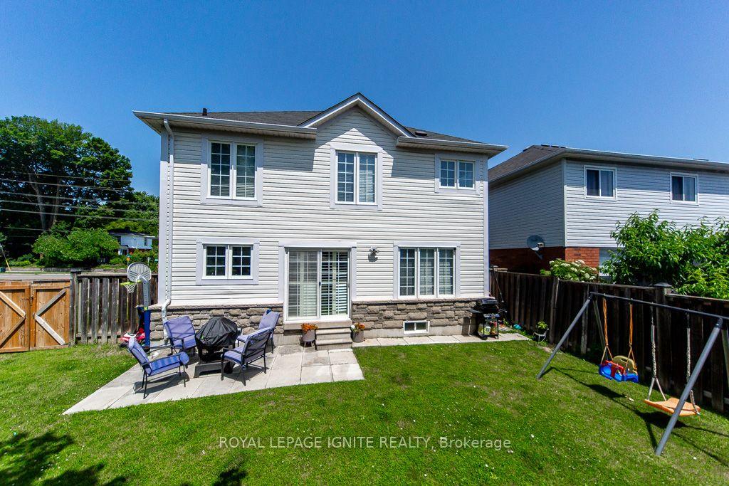 Photo 31 of 189 Dadson Drive, Clarington, Bowmanville — HOMEH