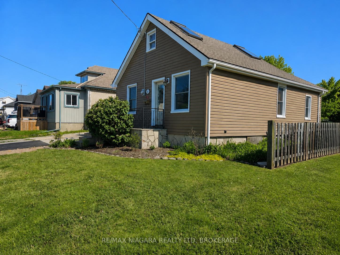 Photo 1 of 63 Sullivan Avenue, Thorold, Thorold Downtown — HOMEH