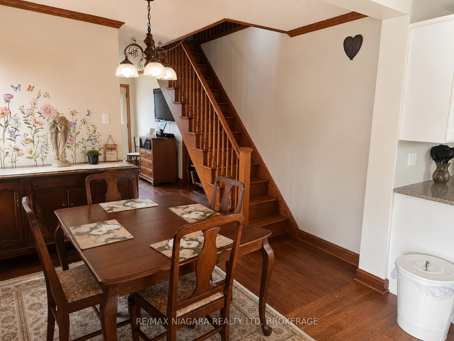 Photo 5 of 63 Sullivan Avenue, Thorold, Thorold Downtown — HOMEH