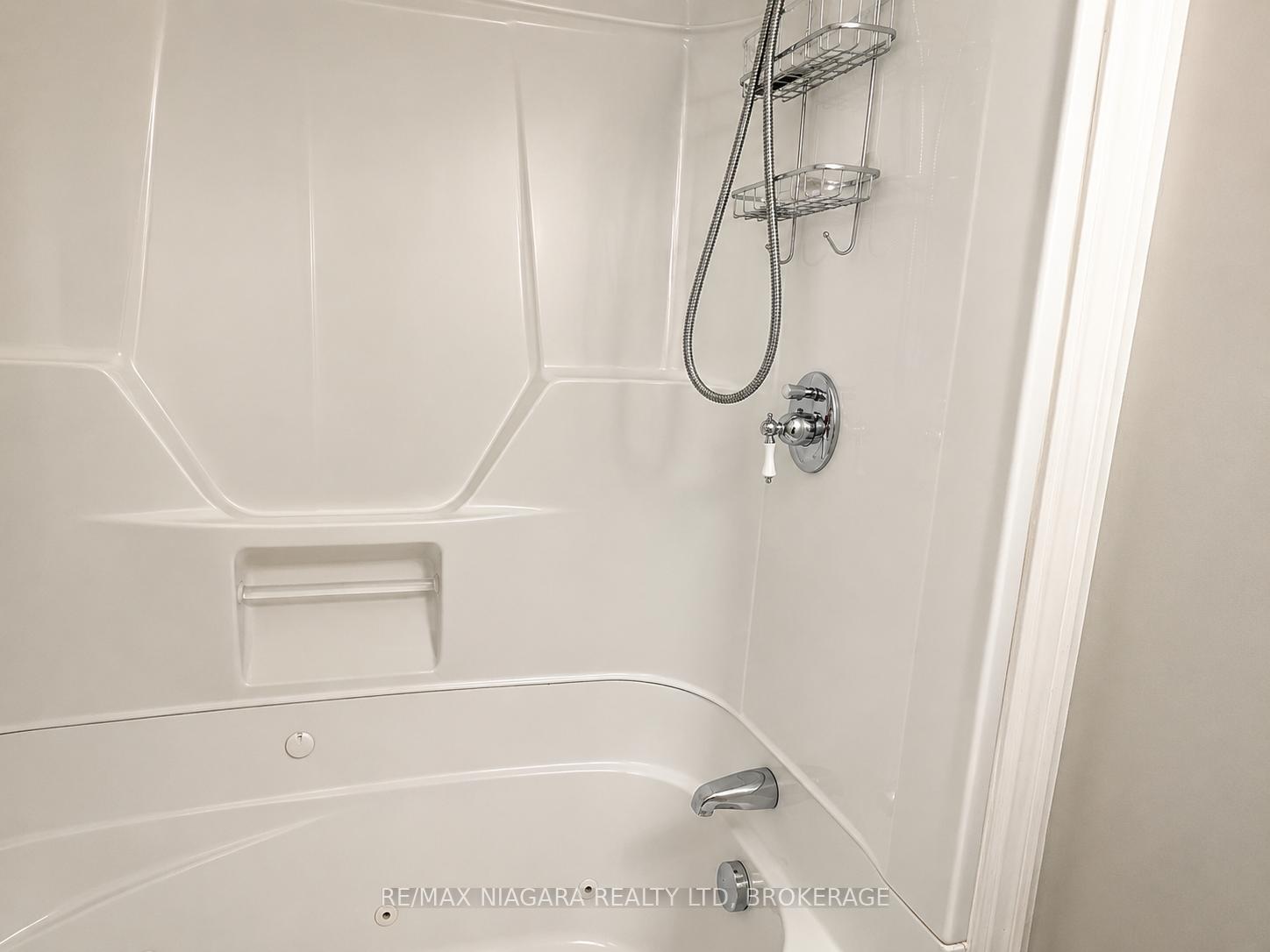 Photo 14 of 63 Sullivan Avenue, Thorold, Thorold Downtown — HOMEH