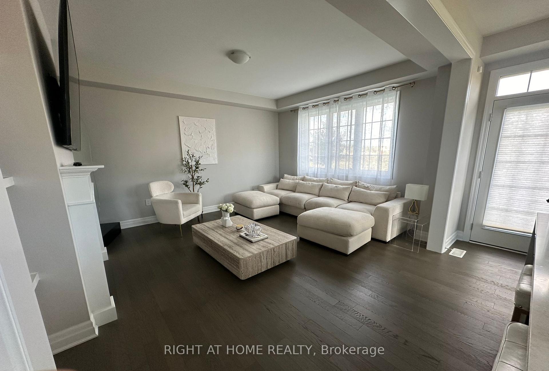 Photo 5 of 3048 John Mckay Boulevard, Oakville, Joshua Meadows — HOMEH