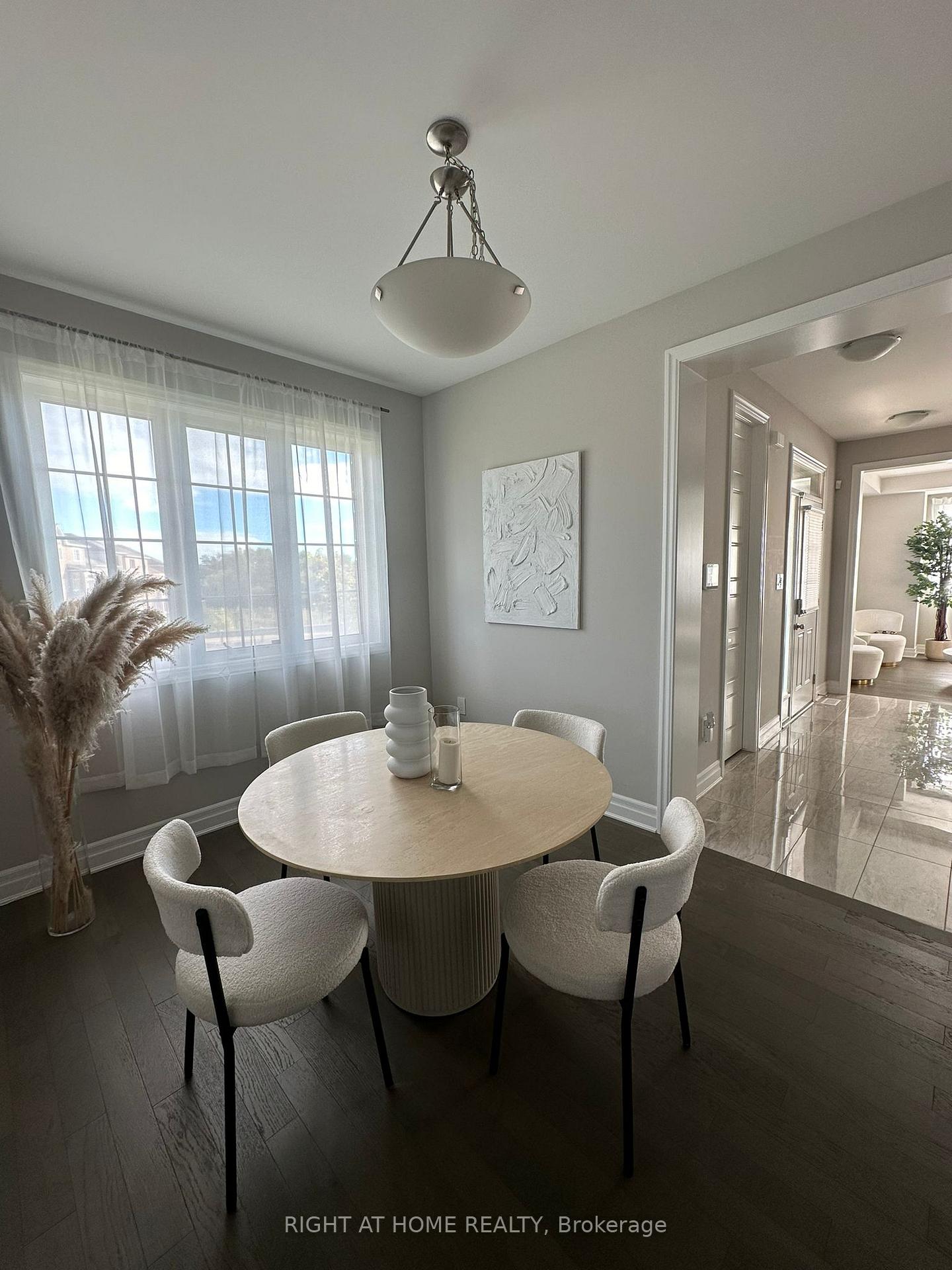 Photo 10 of 3048 John Mckay Boulevard, Oakville, Joshua Meadows — HOMEH