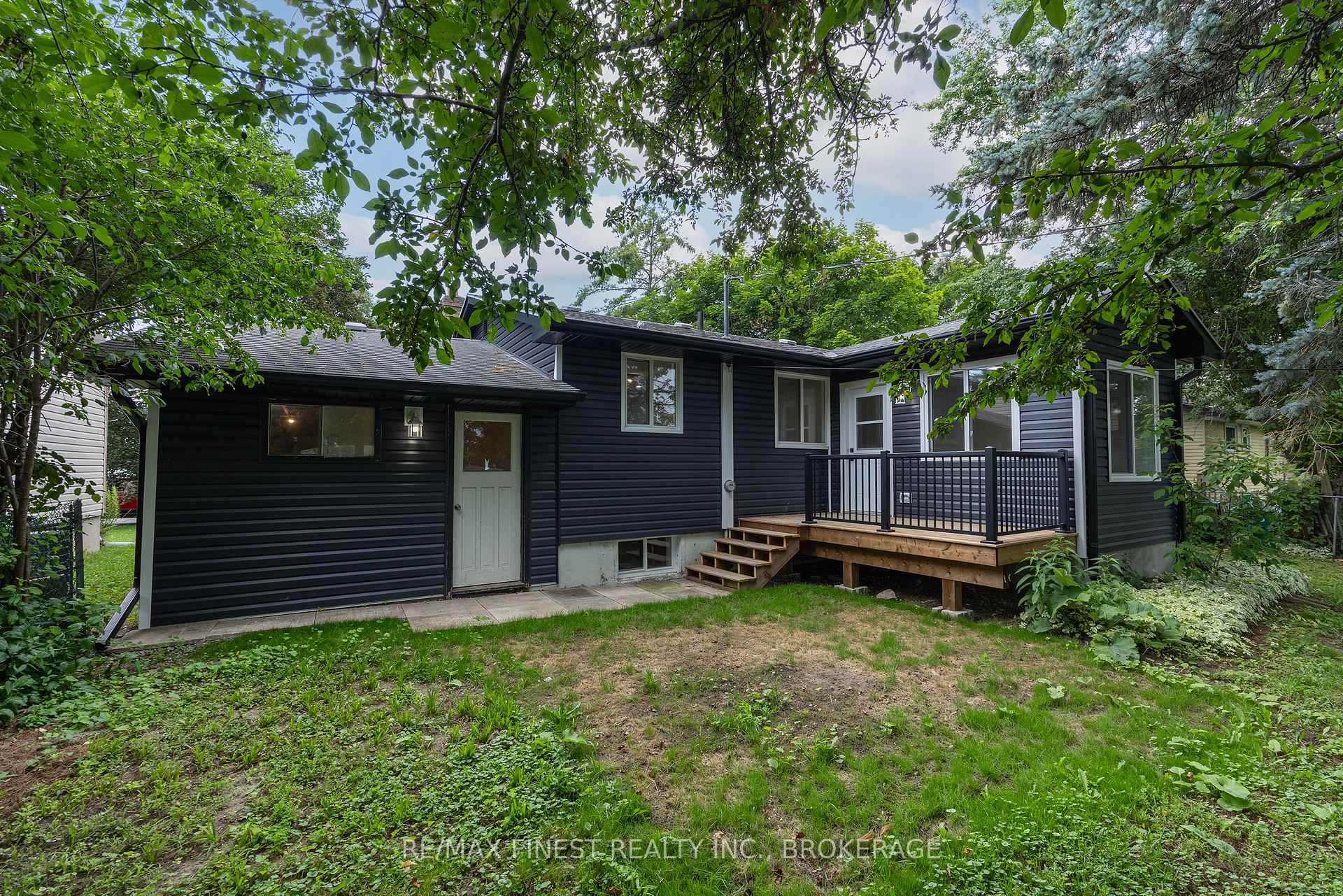 Photo 45 of 687 Willis Street, Kingston, South of Taylor-Kidd Blvd — HOMEH