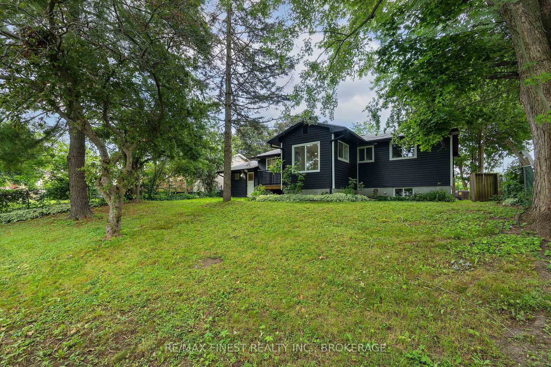 Photo 49 of 687 Willis Street, Kingston, South of Taylor-Kidd Blvd — HOMEH