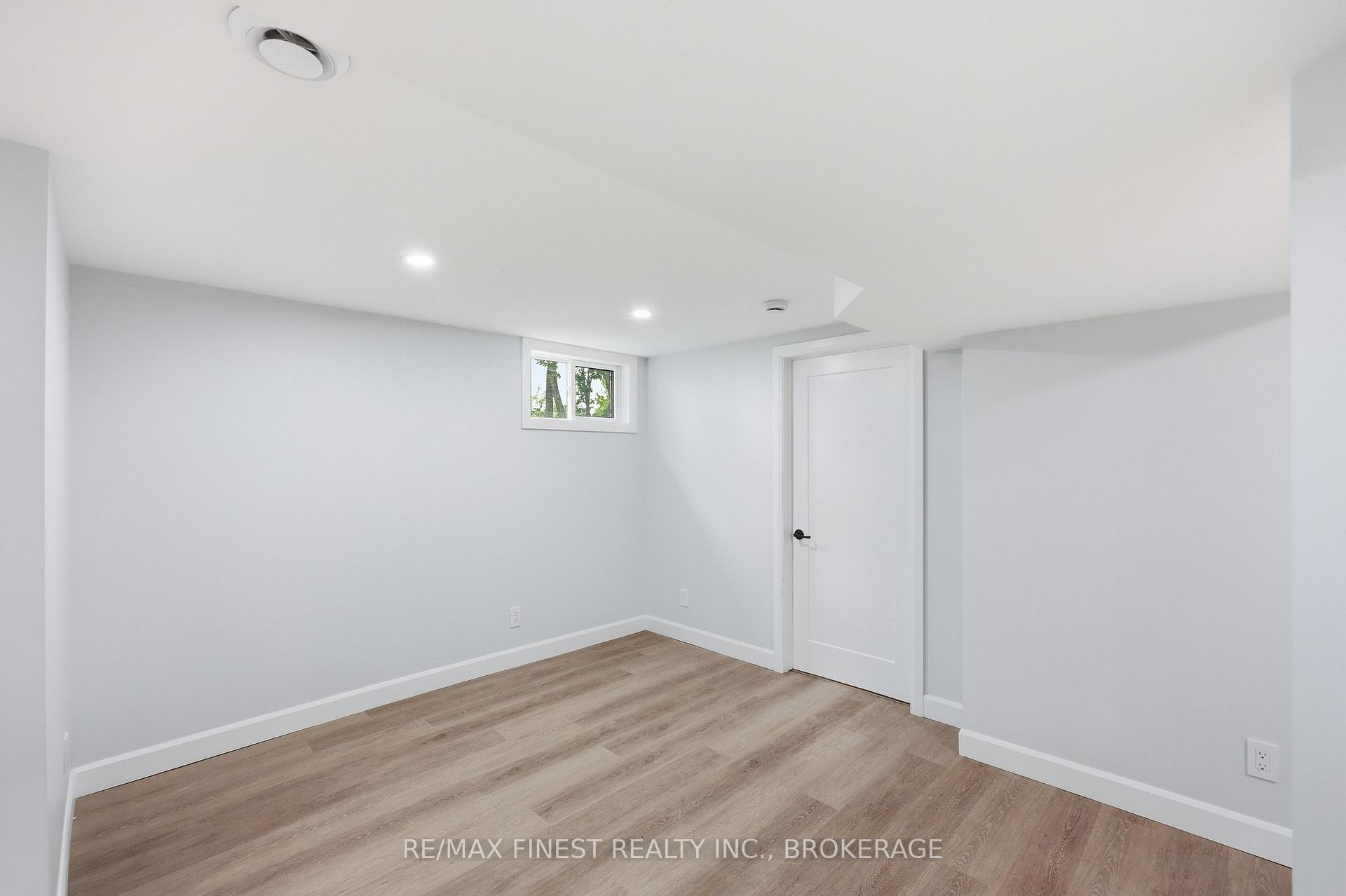 Photo 38 of 687 Willis Street, Kingston, South of Taylor-Kidd Blvd — HOMEH