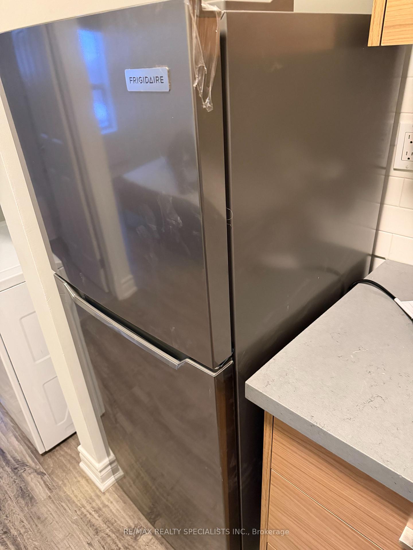 Photo 14 of Unit 1, 450 Bathurst Street, Toronto, Trinity-Bellwoods — HOMEH