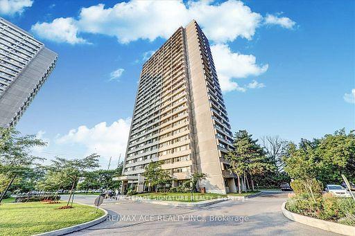 Front of Unit 1208, 725 Don Mills Road