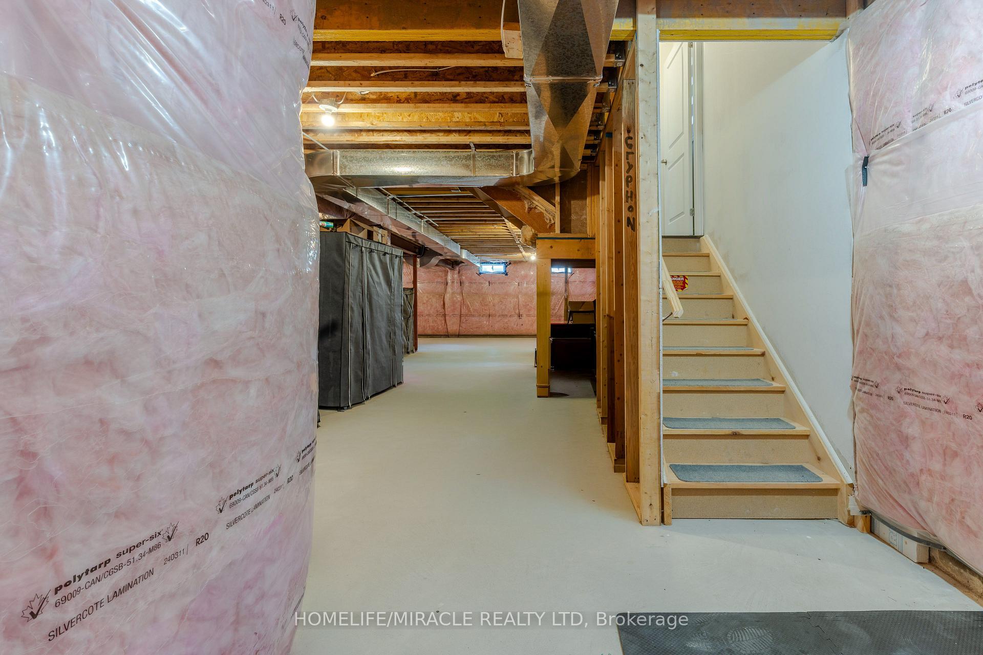 Photo 32 of 1429 Davis Loop, Innisfil, Lefroy — HOMEH