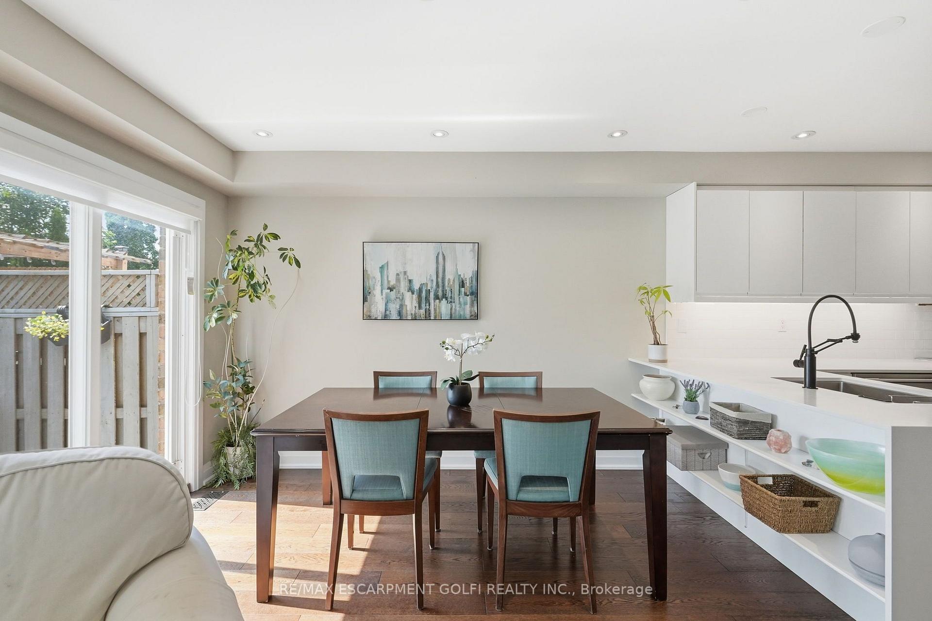 Photo 12 of Unit 30, 2871 Darien Road, Burlington, Brant — HOMEH