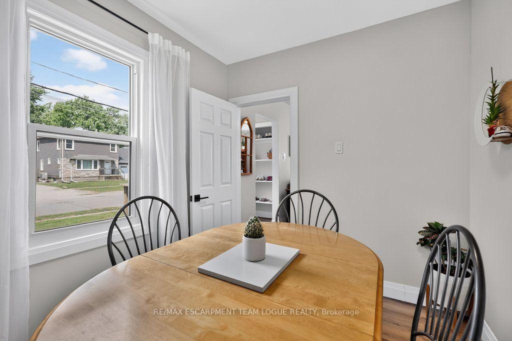 Photo 14 of 37 Thorold Road, Welland, Prince Charles — HOMEH