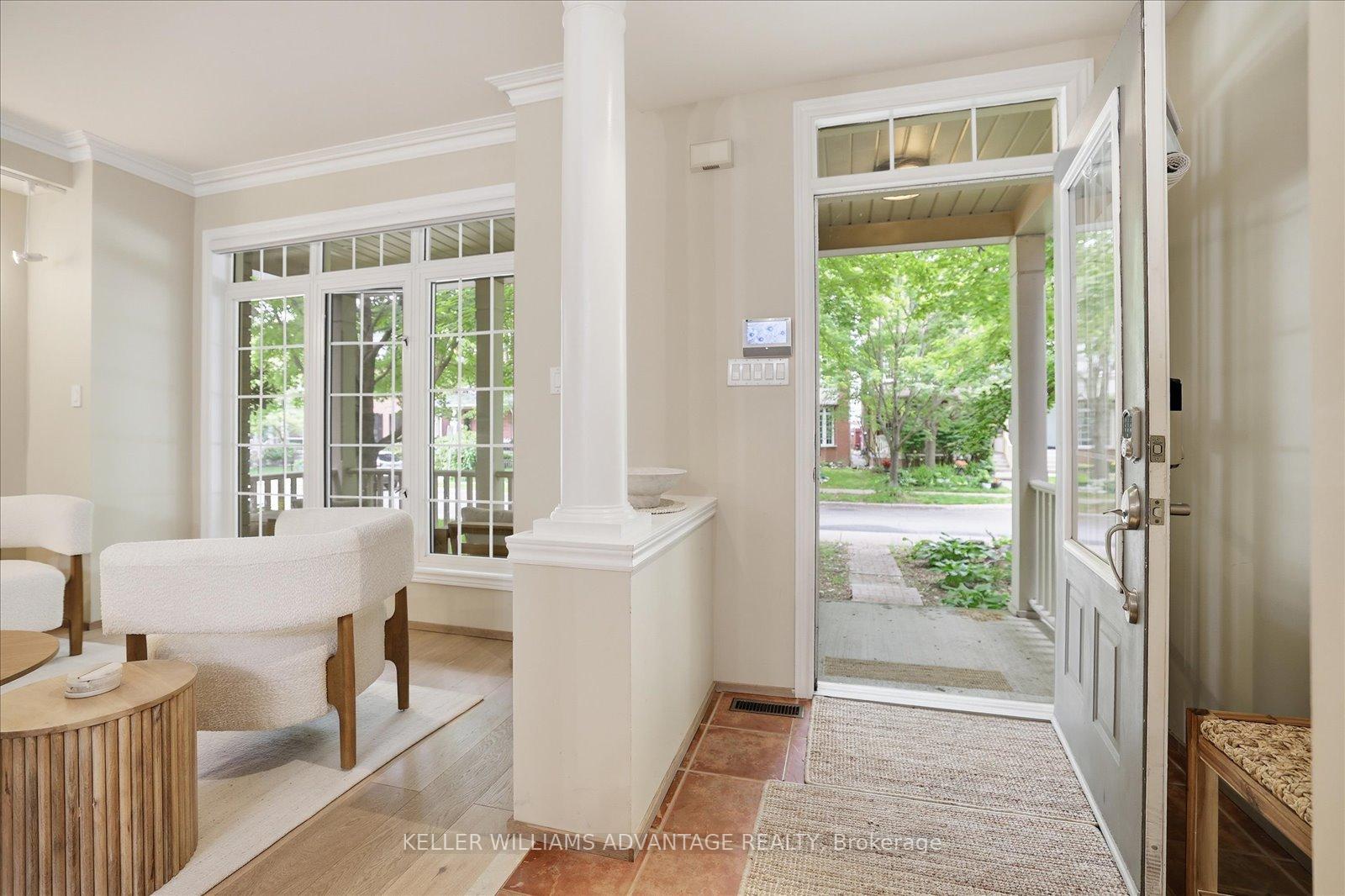 Photo 4 of 46 Sarah Ashbridge Avenue, Toronto, The Beaches — HOMEH