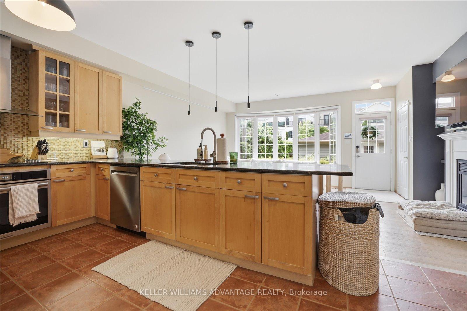 Photo 10 of 46 Sarah Ashbridge Avenue, Toronto, The Beaches — HOMEH