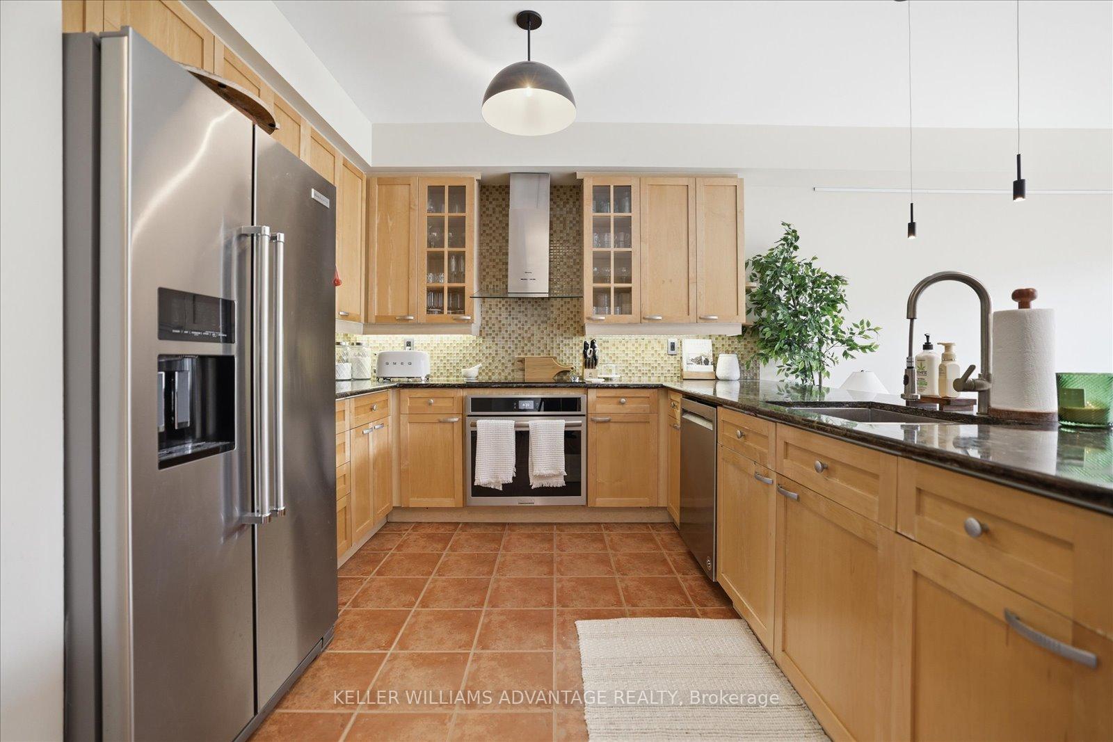 Photo 11 of 46 Sarah Ashbridge Avenue, Toronto, The Beaches — HOMEH