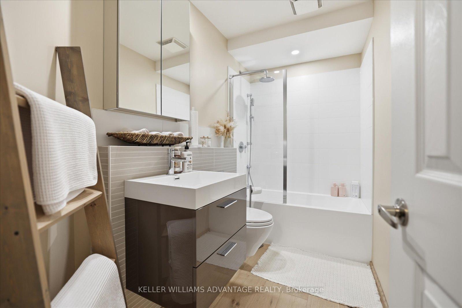 Photo 25 of 46 Sarah Ashbridge Avenue, Toronto, The Beaches — HOMEH