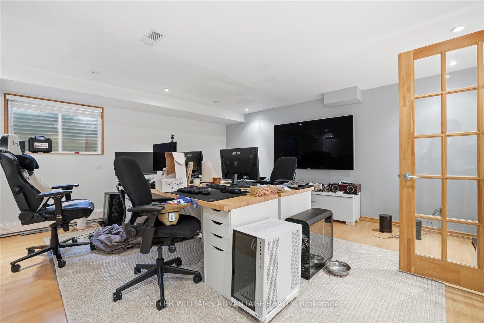 Photo 37 of 46 Sarah Ashbridge Avenue, Toronto, The Beaches — HOMEH