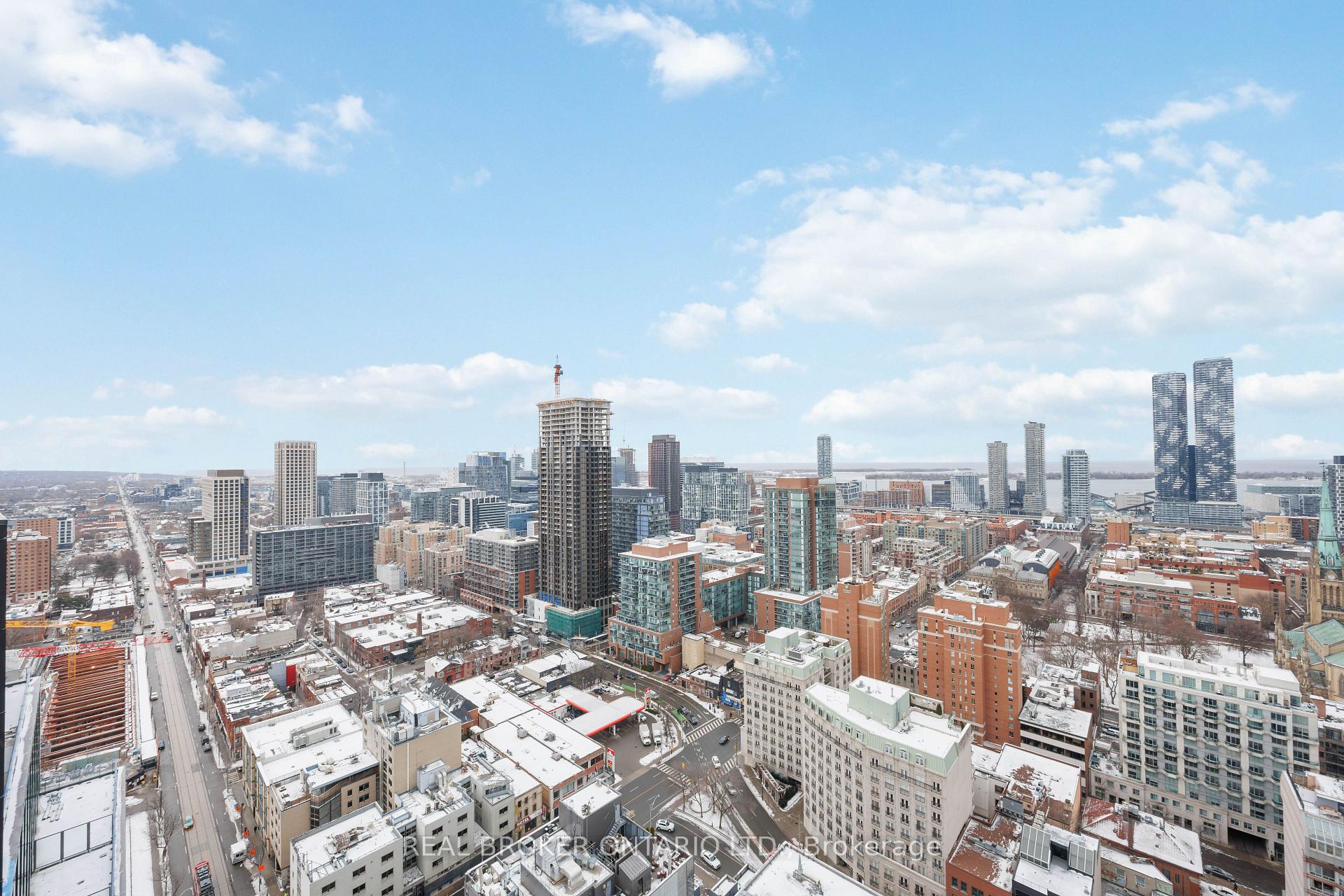 Photo 22 of 88 queen Street, Toronto, Church-Yonge Corridor — HOMEH
