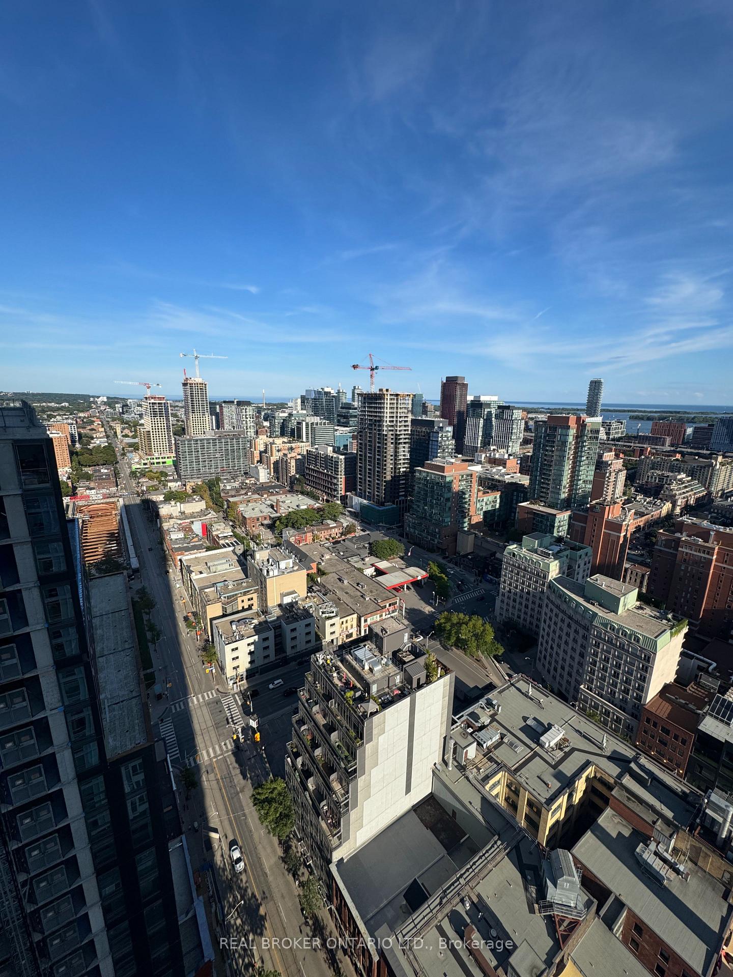 Photo 37 of 88 queen Street, Toronto, Church-Yonge Corridor — HOMEH