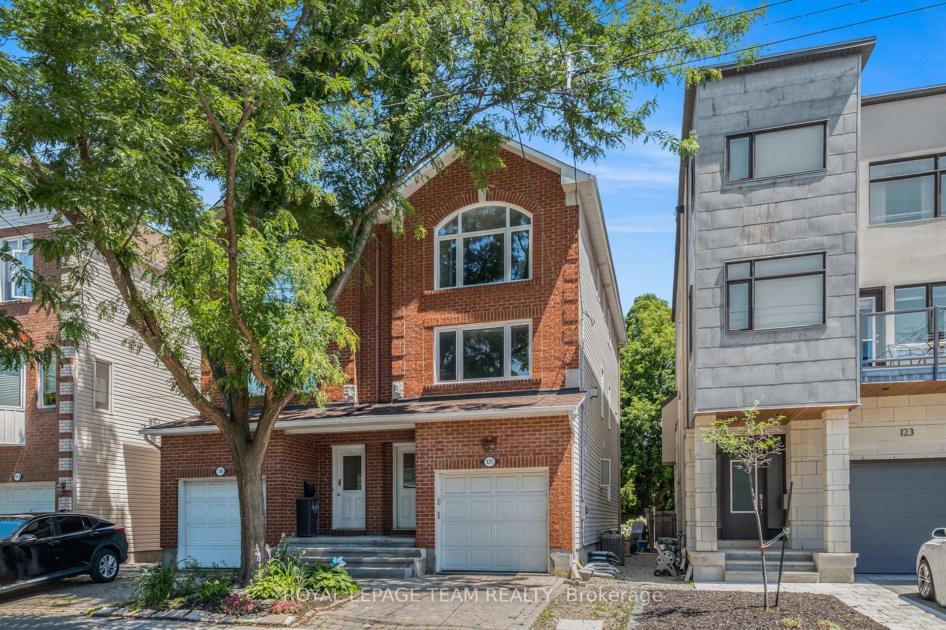 Photo 1 of 121 Drummond Street, Ottawa, Ottawa East — HOMEH