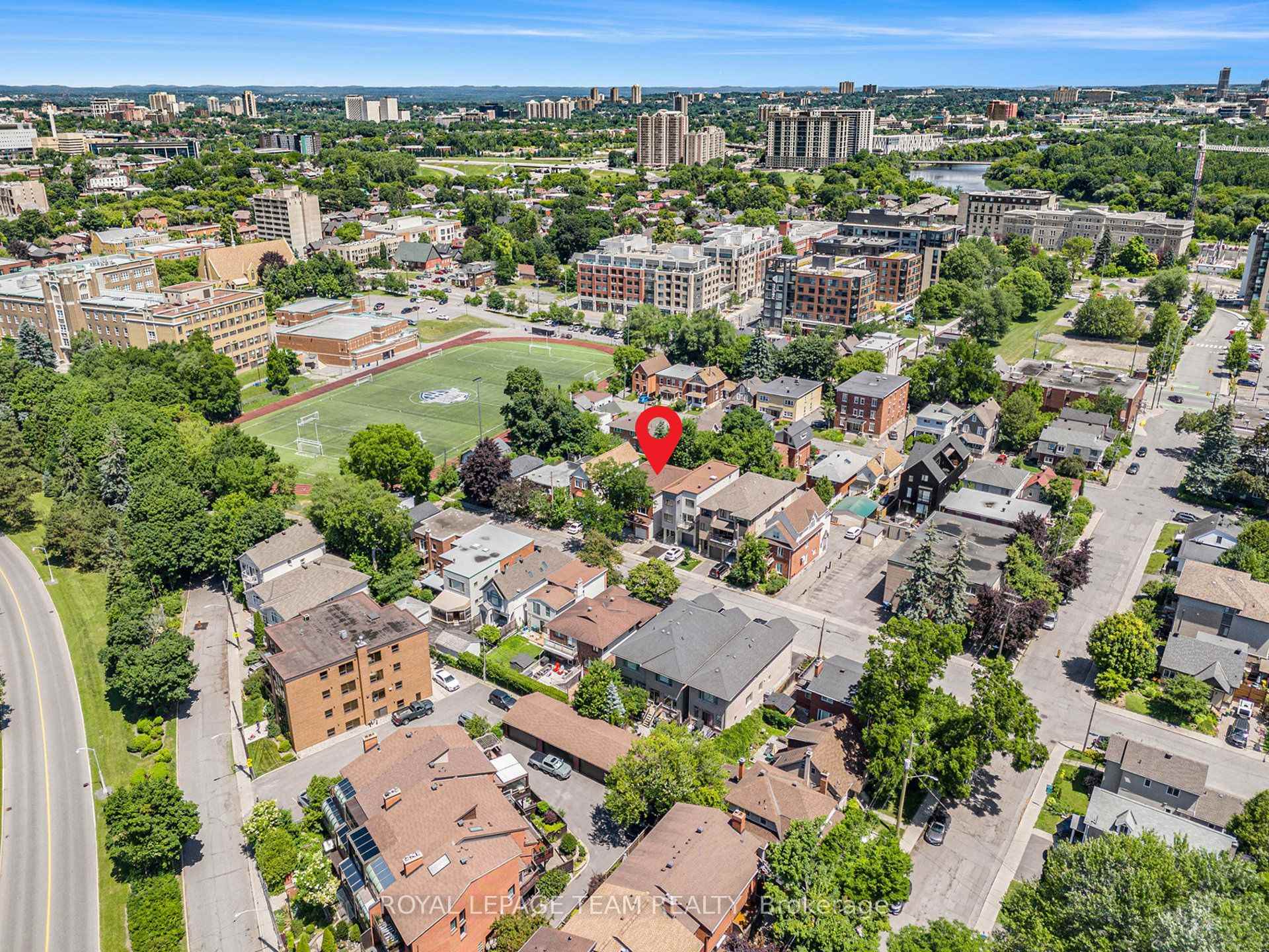 Photo 35 of 121 Drummond Street, Ottawa, Ottawa East — HOMEH