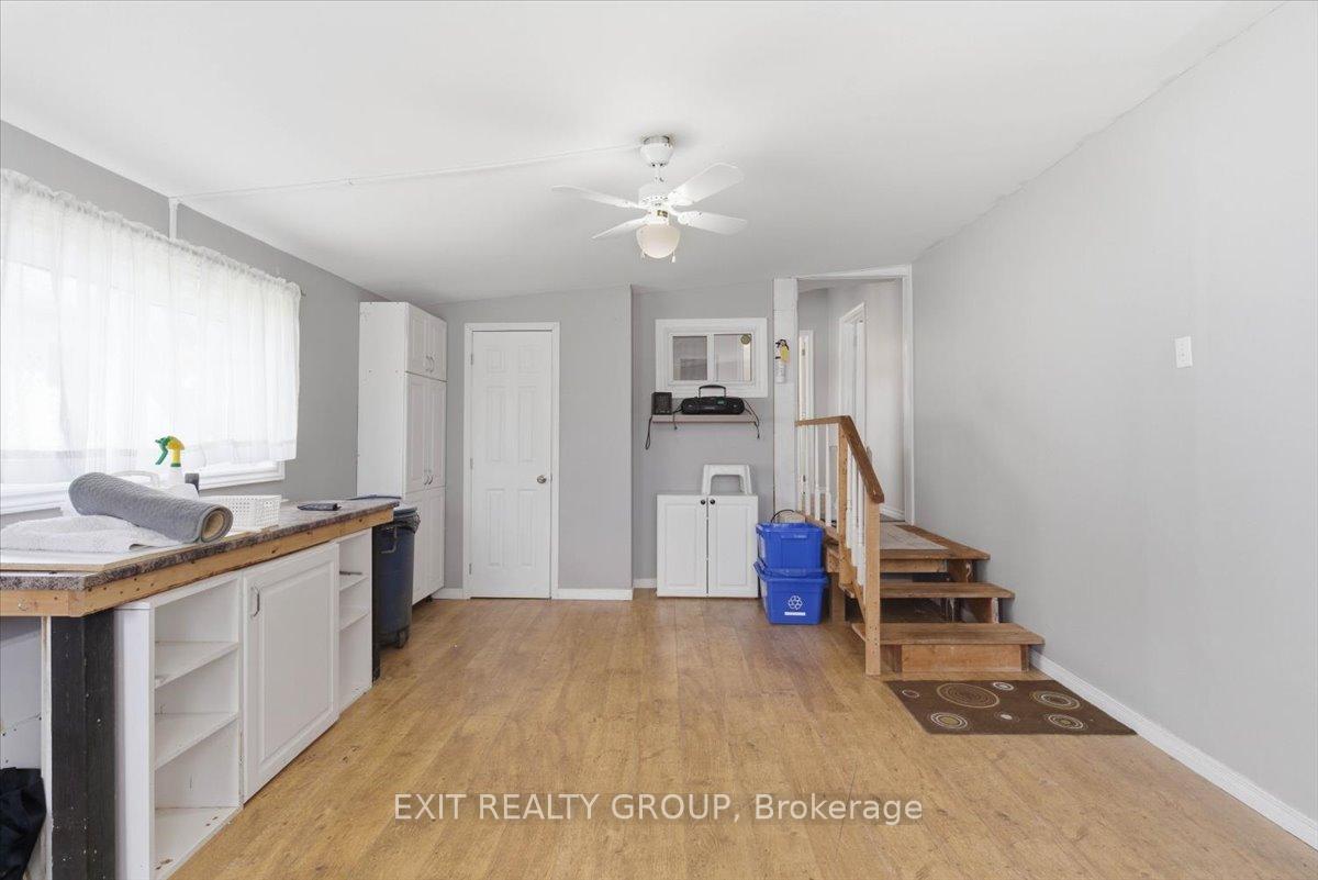 Photo 36 of 22 Linden Boulevard, Quinte West, Sidney Ward — HOMEH