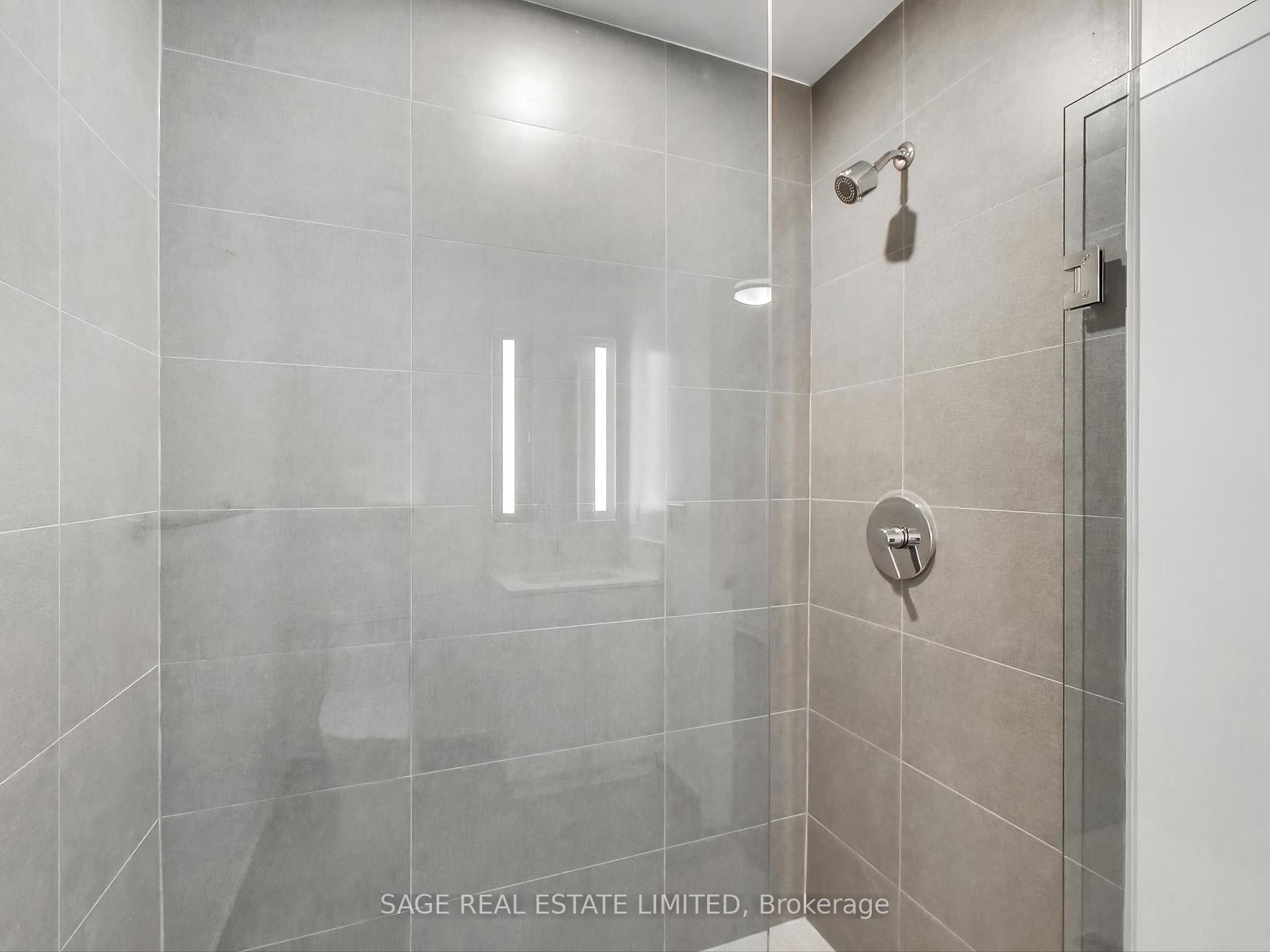 Photo 4 of Unit 1021, 270 Dufferin Street, Toronto, South Parkdale — HOMEH