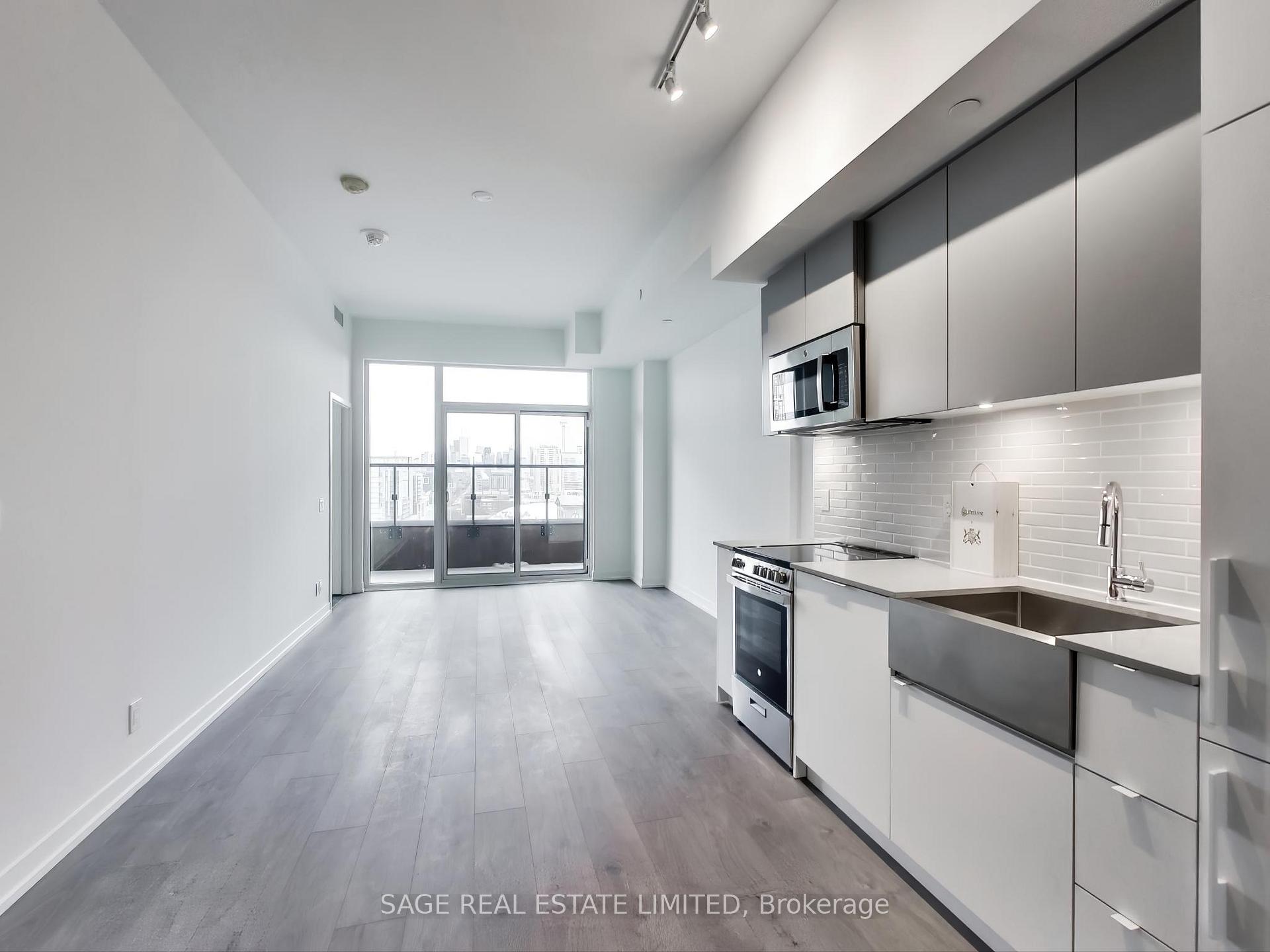 Photo 5 of Unit 1021, 270 Dufferin Street, Toronto, South Parkdale — HOMEH