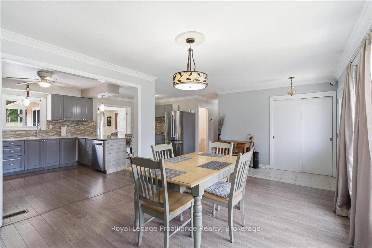 Photo 7 of 178 Riverside Parkway, Quinte West, Sidney Ward — HOMEH