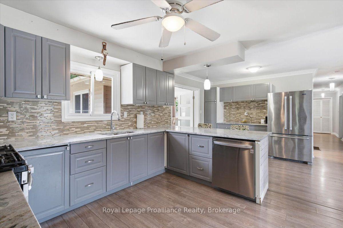 Photo 14 of 178 Riverside Parkway, Quinte West, Sidney Ward — HOMEH