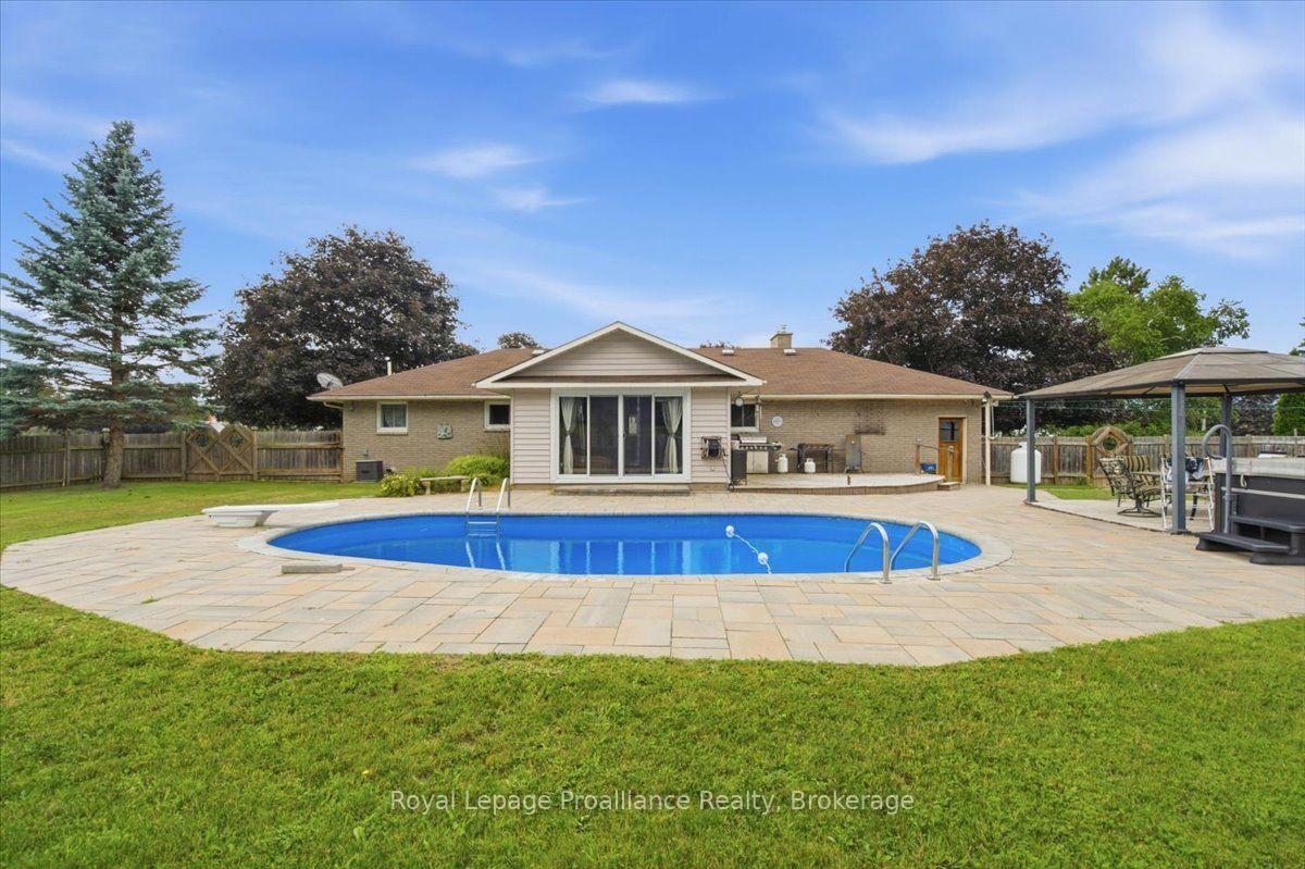 Photo 31 of 178 Riverside Parkway, Quinte West, Sidney Ward — HOMEH
