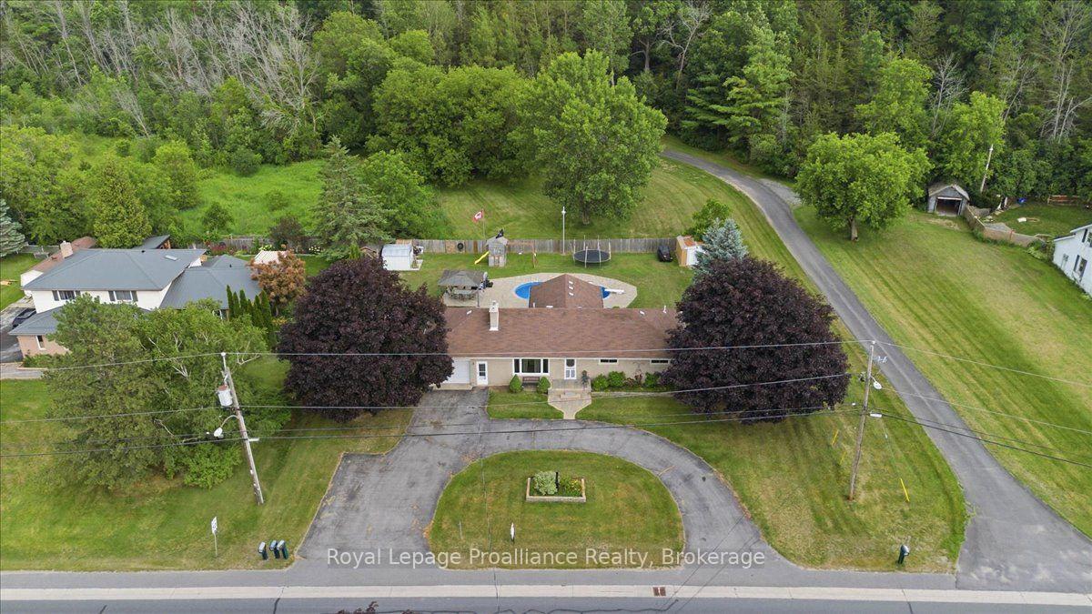 Photo 41 of 178 Riverside Parkway, Quinte West, Sidney Ward — HOMEH