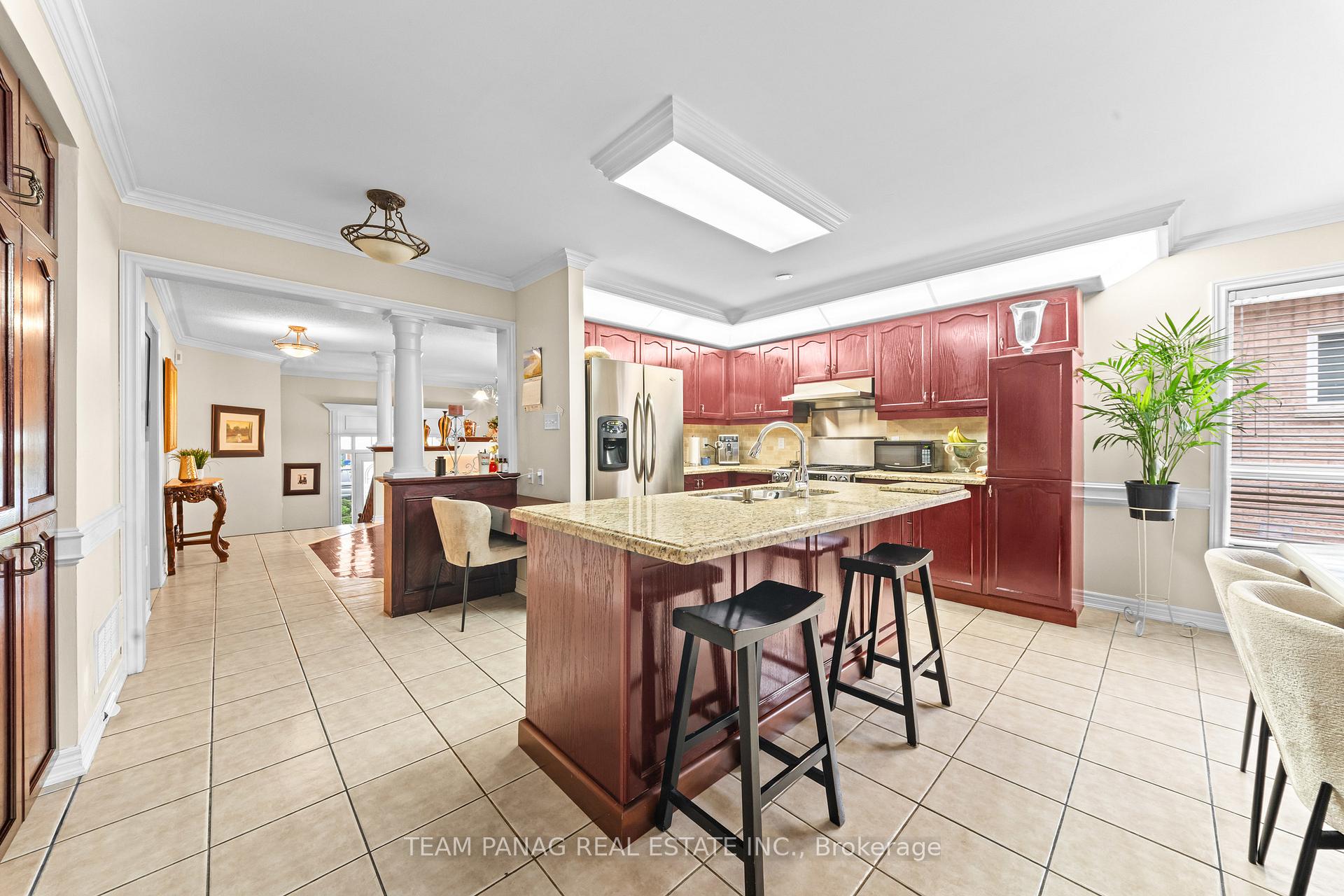 Photo 14 of 11 Larkmead Place, Brampton, Sandringham-Wellington — HOMEH