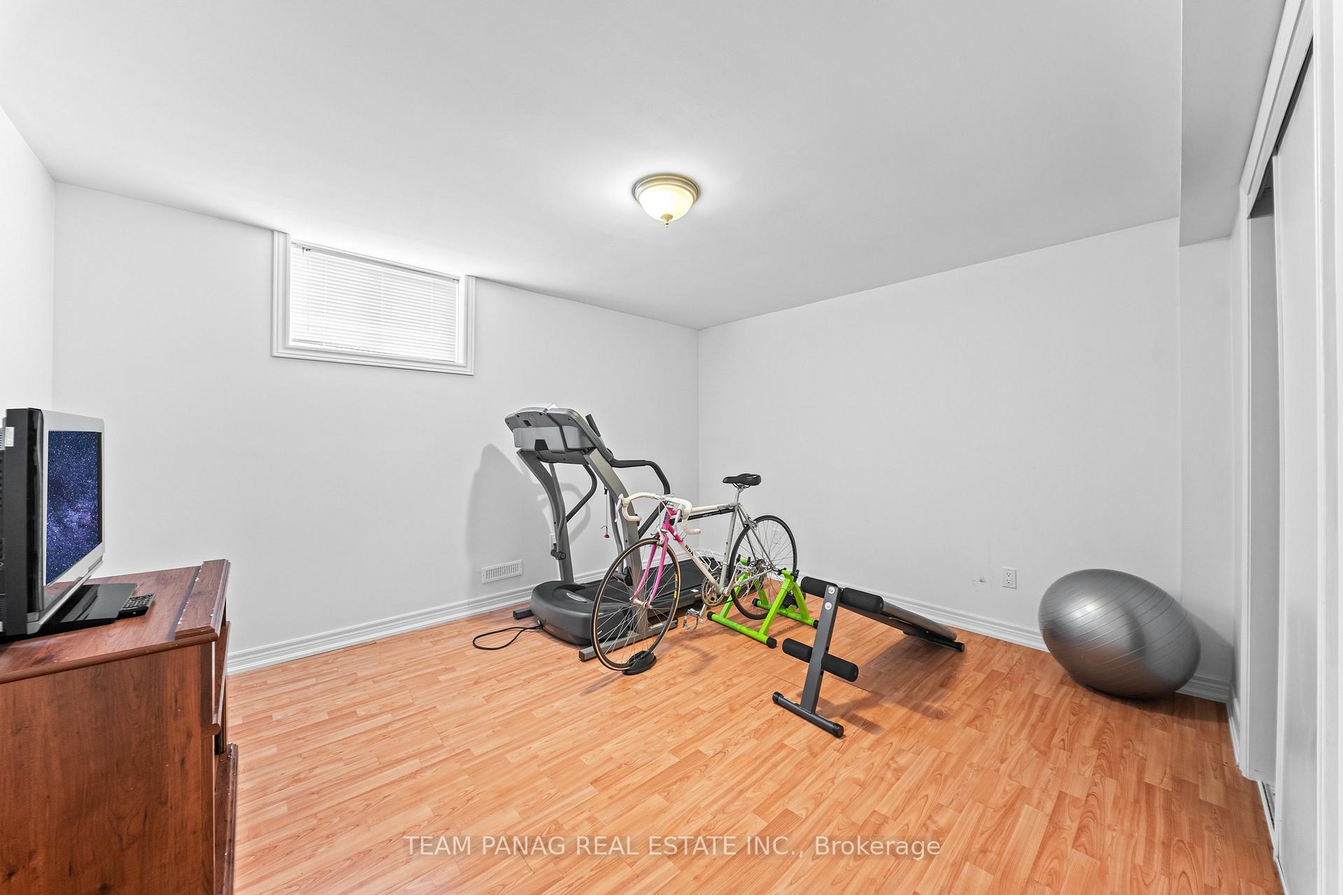 Photo 43 of 11 Larkmead Place, Brampton, Sandringham-Wellington — HOMEH