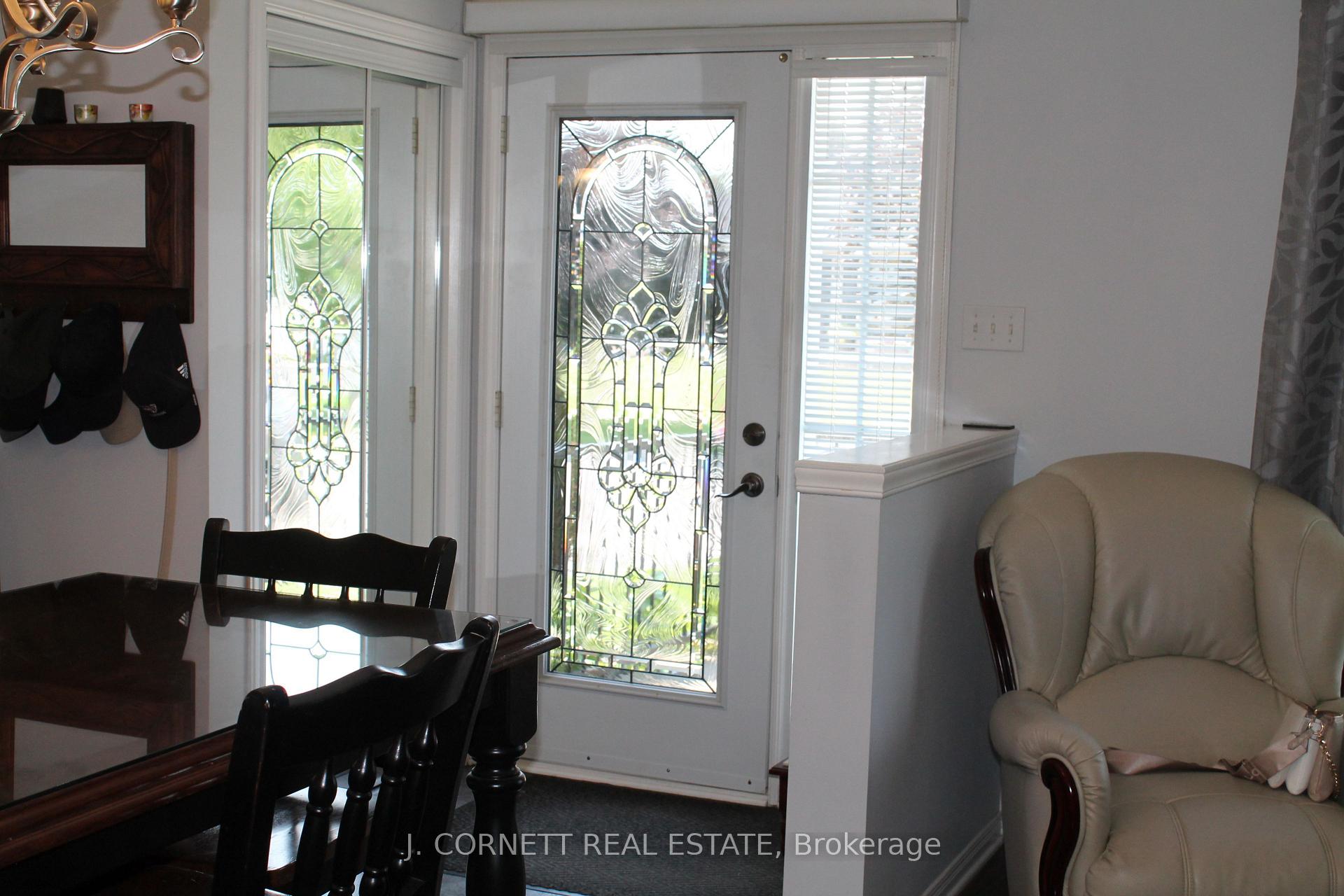 Photo 2 of 132 Dunbar Avenue, Cornwall, Cornwall — HOMEH