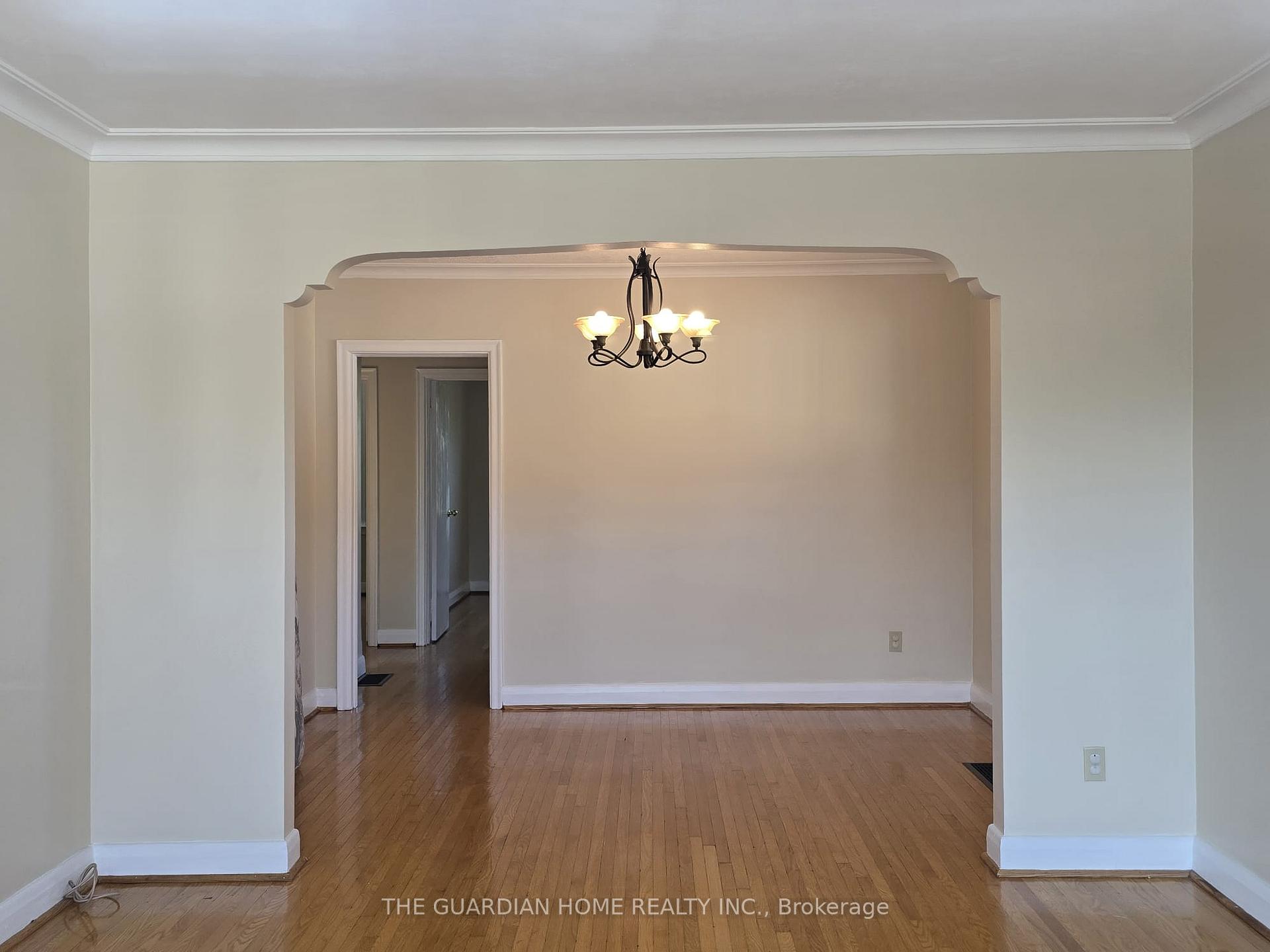 Photo 3 of 15 Princemere Crescent, Scarborough, Wexford-Maryvale — HOMEH