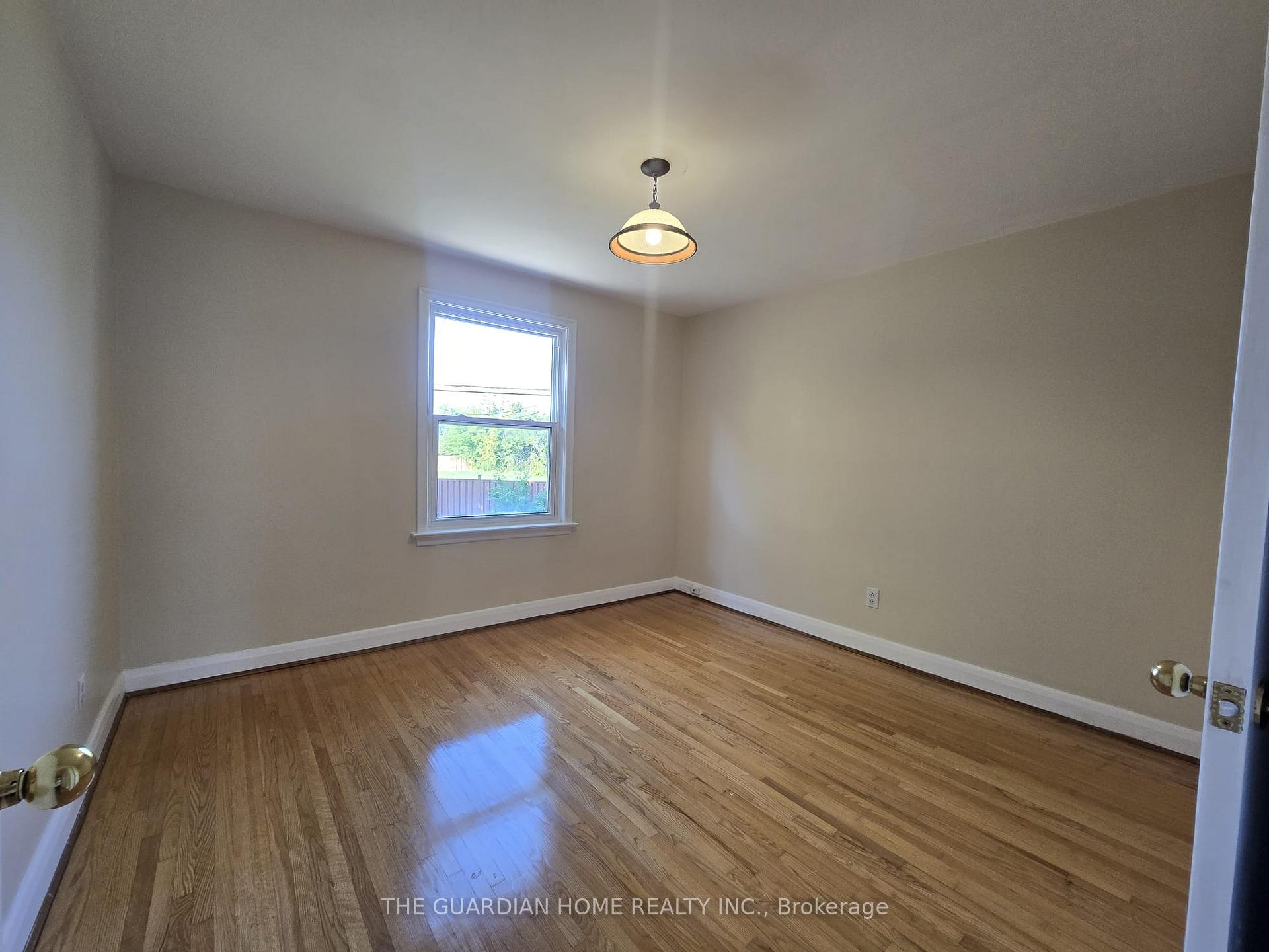 Photo 6 of 15 Princemere Crescent, Scarborough, Wexford-Maryvale — HOMEH