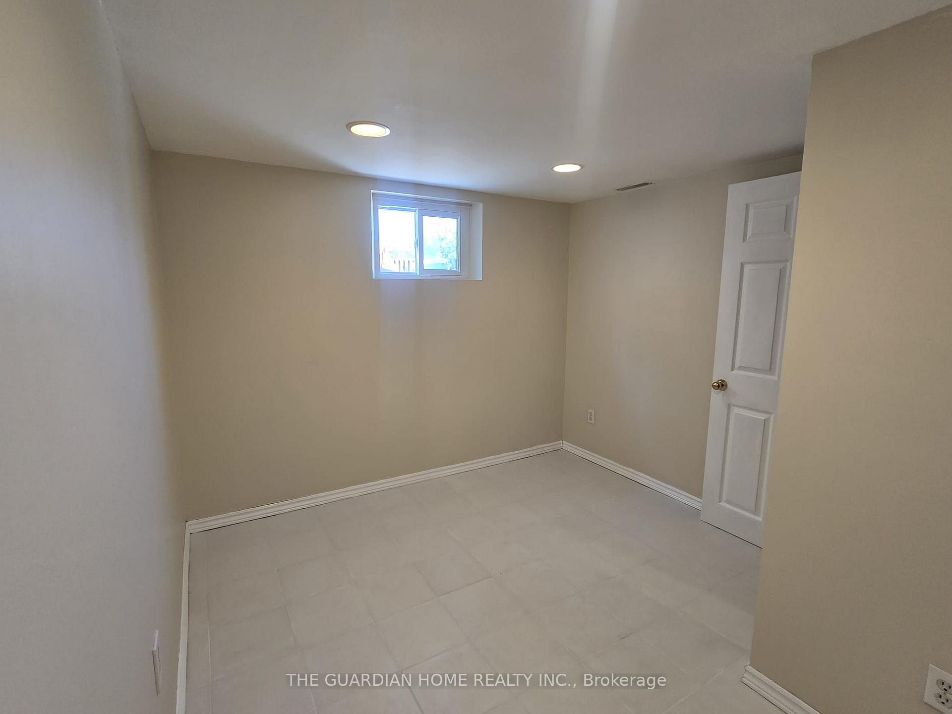 Photo 16 of 15 Princemere Crescent, Scarborough, Wexford-Maryvale — HOMEH