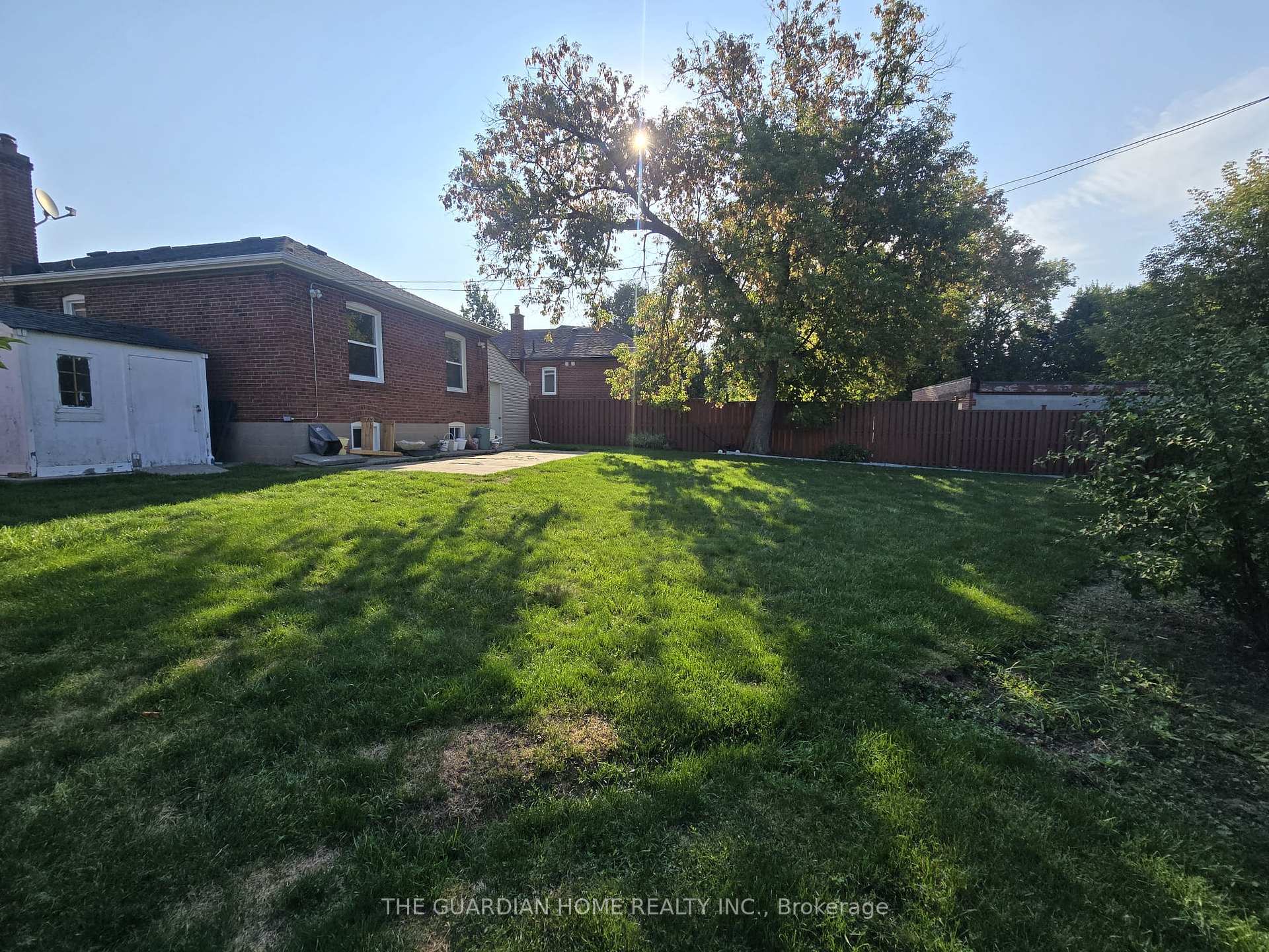 Photo 22 of 15 Princemere Crescent, Scarborough, Wexford-Maryvale — HOMEH
