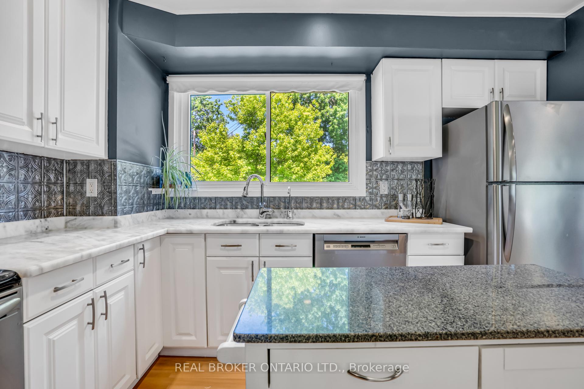Photo 13 of 341 Appleby Line, Burlington, Appleby — HOMEH