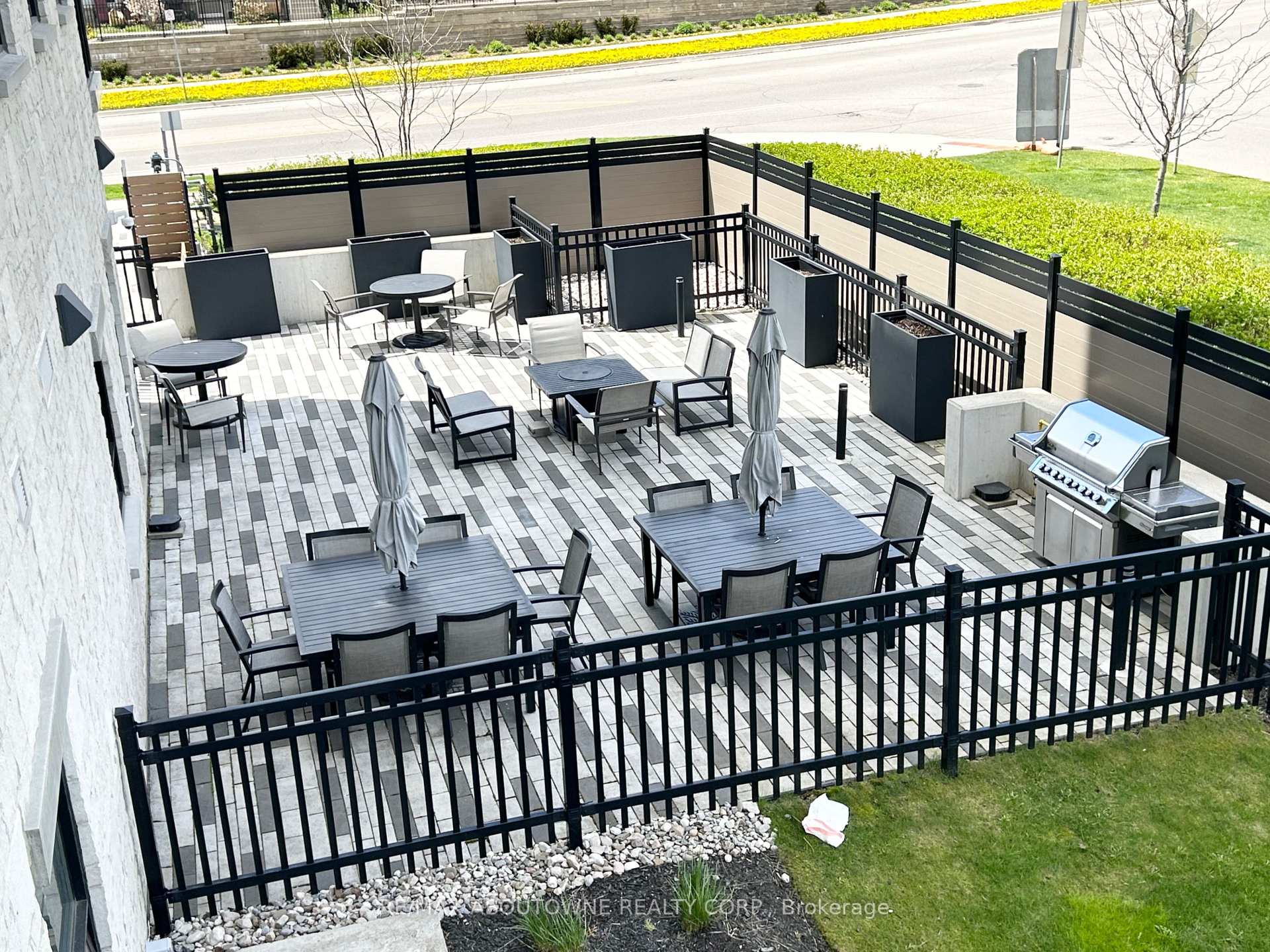 Photo 19 of Unit 407, 144 Watson Road N, Guelph, Grange Road — HOMEH