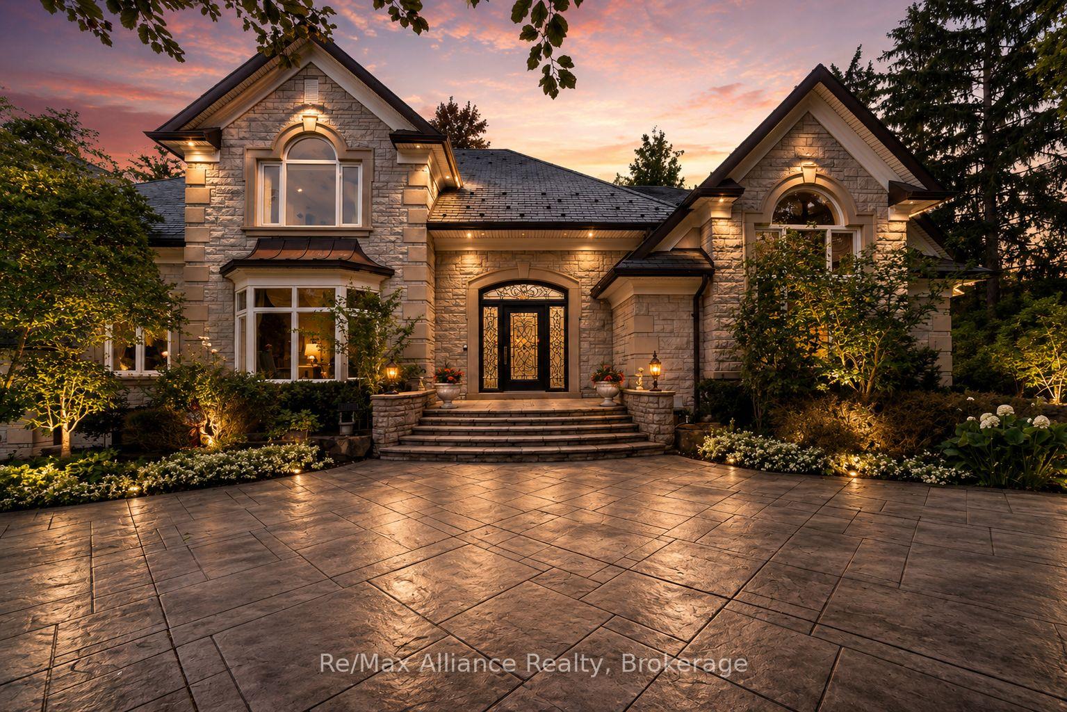 Photo 2 of 1024 Linbrook Road, Oakville, Morrison — HOMEH