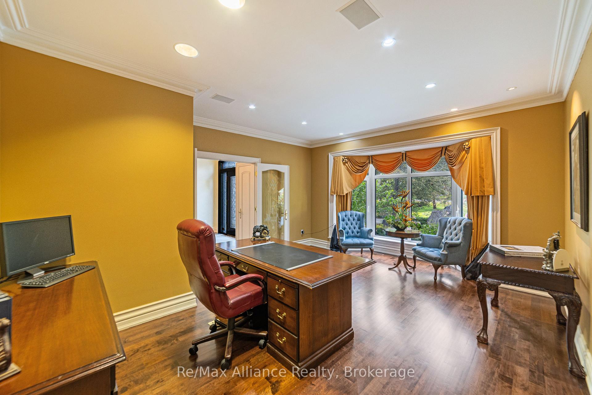 Photo 18 of 1024 Linbrook Road, Oakville, Morrison — HOMEH