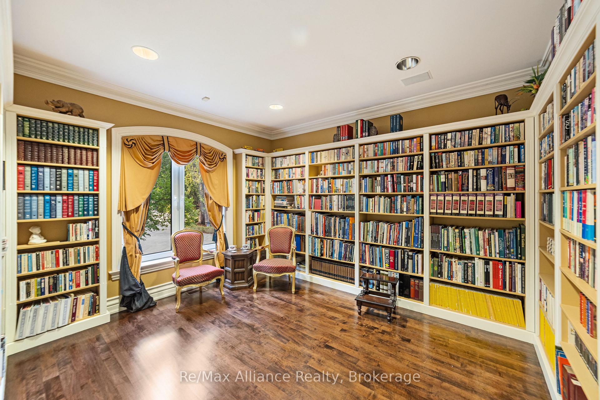 Photo 19 of 1024 Linbrook Road, Oakville, Morrison — HOMEH