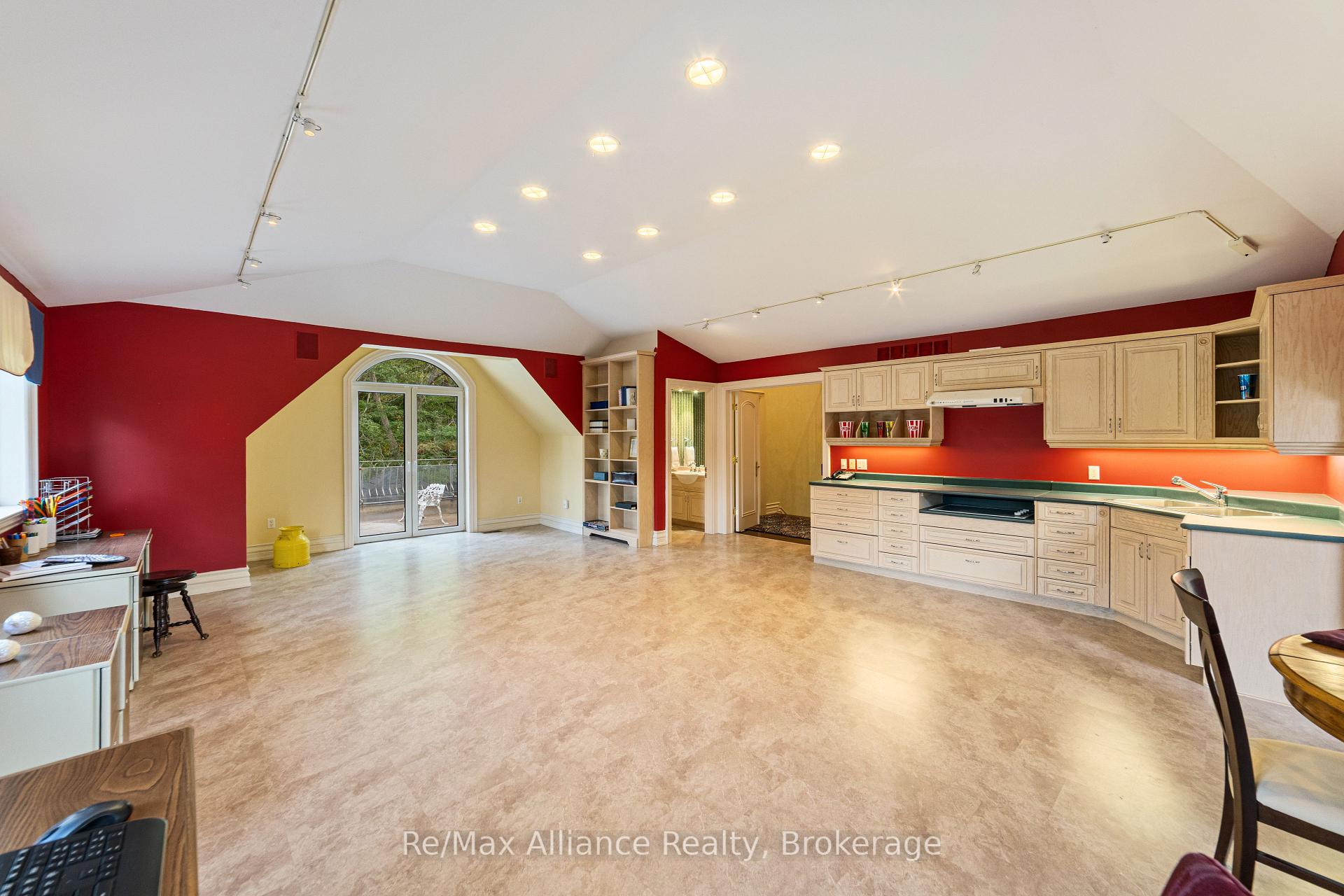 Photo 24 of 1024 Linbrook Road, Oakville, Morrison — HOMEH