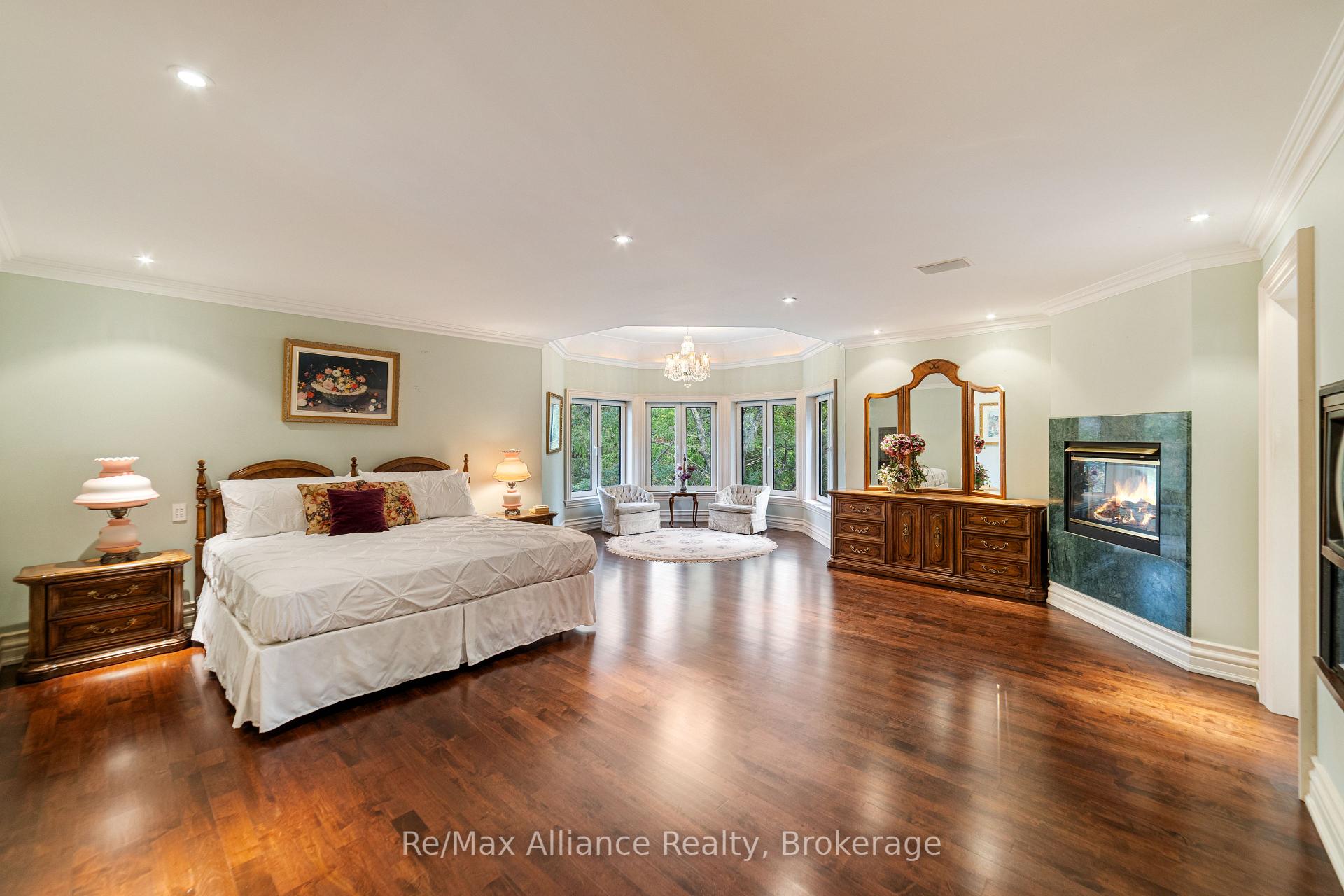 Photo 26 of 1024 Linbrook Road, Oakville, Morrison — HOMEH