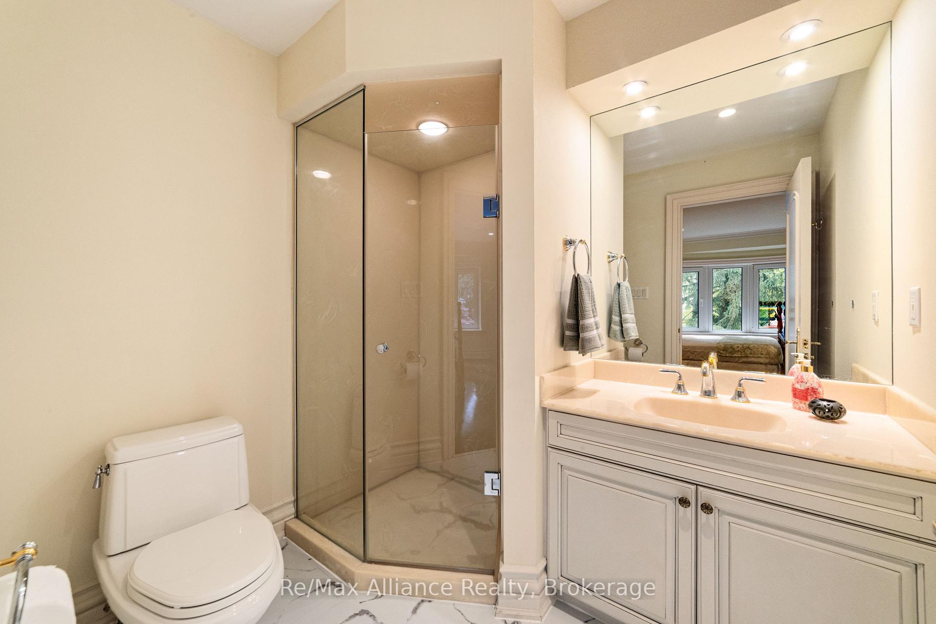 Photo 33 of 1024 Linbrook Road, Oakville, Morrison — HOMEH