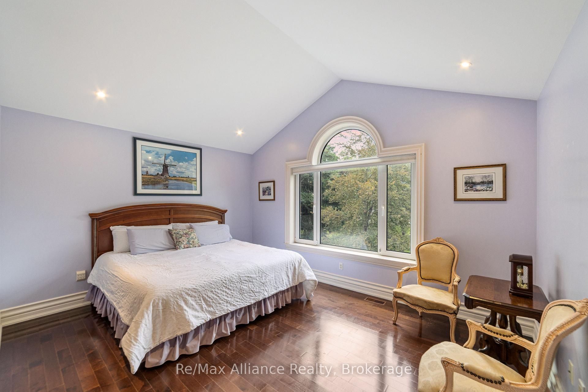 Photo 34 of 1024 Linbrook Road, Oakville, Morrison — HOMEH