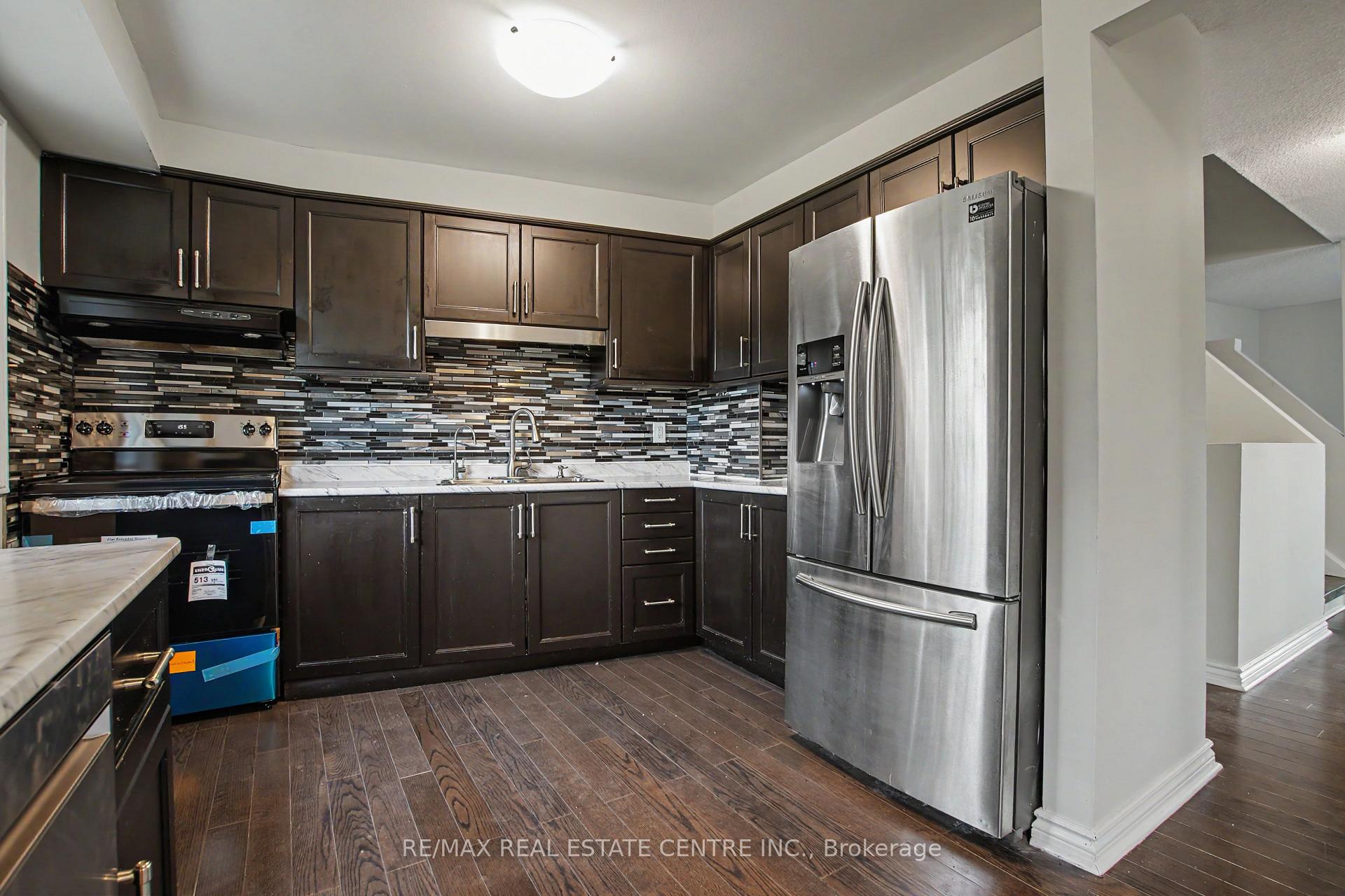 Photo 11 of Unit 46, 46 Ashton Crescent, Brampton, Central Park — HOMEH
