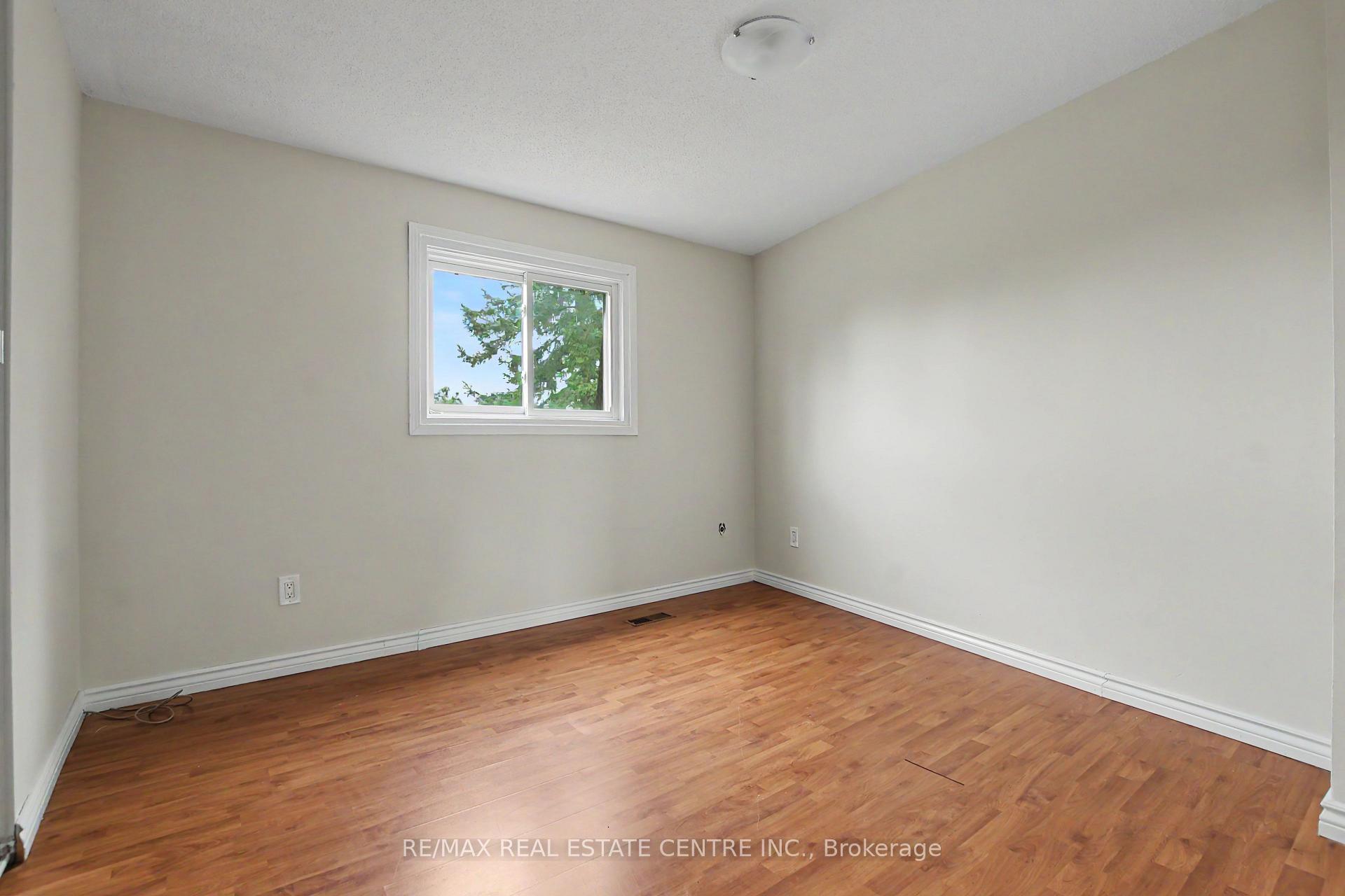 Photo 19 of Unit 46, 46 Ashton Crescent, Brampton, Central Park — HOMEH